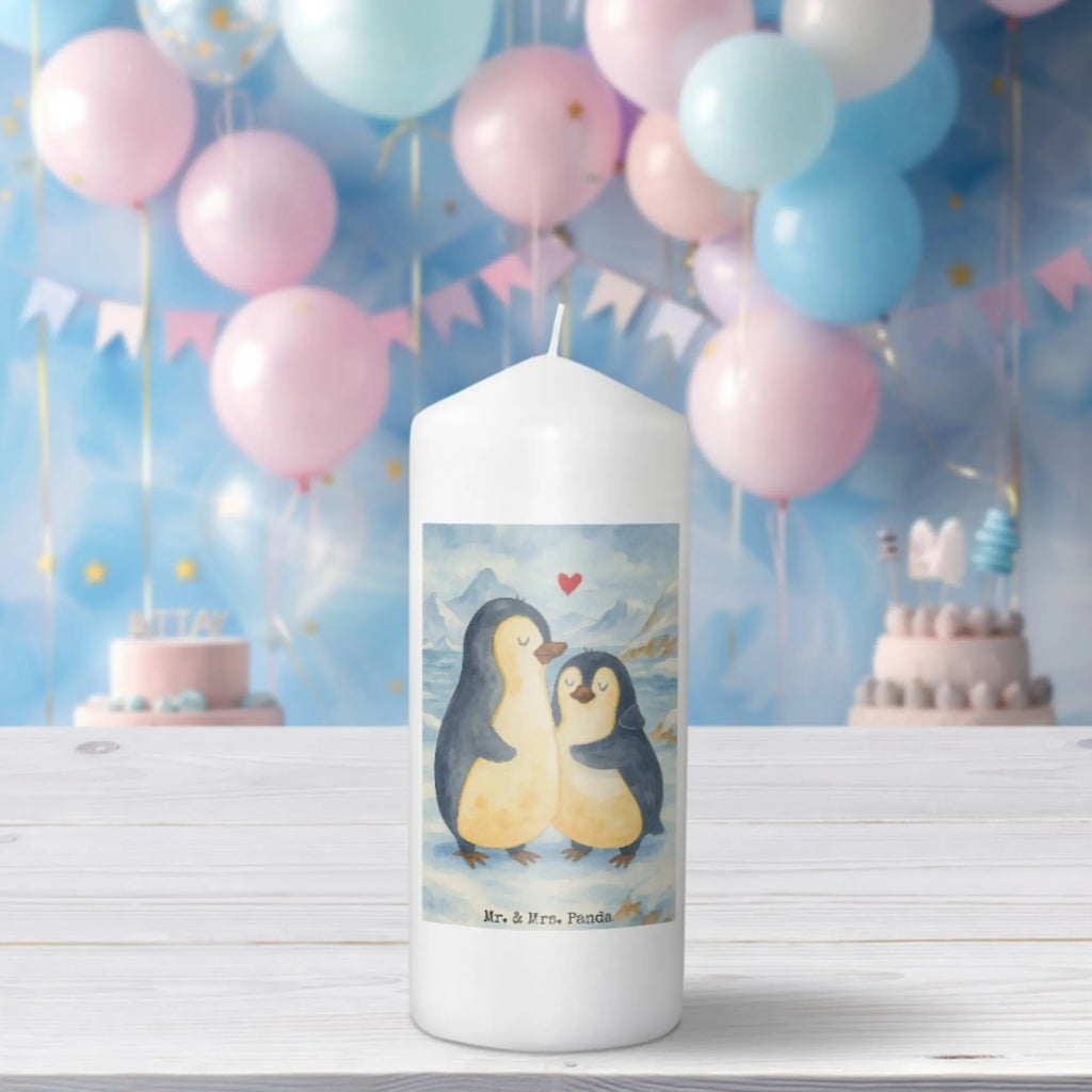 Kerze Pinguin umarmen Design Kerze Für Kommunion, Grablicht, Kerze Als Gastgeschenk, Kerze Für Ostern, Kerze Mit Fotoeinleger, Kerze Mit Namensgravur, Fair-Trade-Kerze, Stabkerze, Trauerkerze, Kerze, Kerze Für Advent, Kerze Mit Motiv, Teelicht, Stumpenkerzen-Set, Laternenkerze, Kerze Für Geburtstag, Gartenkerze, Outdoor-Kerze, Glas-Kerze, Handgegossene Kerze, Handgemachte Kerze, Kerze Ohne Duft, Tafelkerze, Metall-Kerze, Blockkerze, Kerze Mit Gravur, Dinnerkerzenpaar, Duftkerze, Stearin­kerze, Streukerze, Kerze Mit Spruch, Sojawachskerze, Votivkerze, Kerze Mit Duft, Kerze Mit Prägung, Kerze Für Taufe, Bio-Kerze, Dinnerkerze, Andachtskerze, Kerze Für Weihnachten, Stumpenkerze, Grabkerze, Tischkerze, Kerze Für Firmung, Gedenkkerze, Kerze Für Hochzeit, Pinguin, Jahrestag, Liebesbeweis, Liebespaar, Liebesgeschenk, Hochzeit, Verlobung, Hochzeitsgeschenk, Liebe, Hochzeitstag