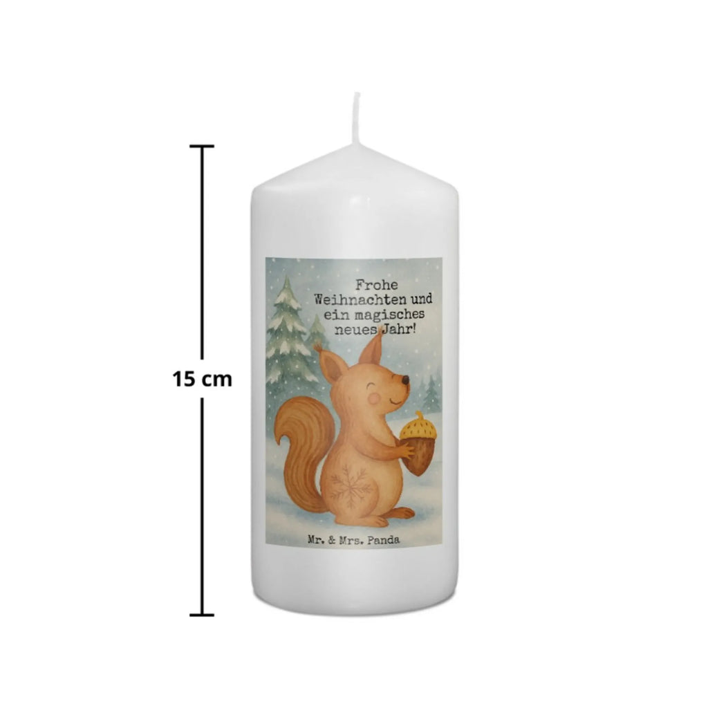 Kerze Eichhörnchen Weihnachten Design Gedenkkerze, Teelicht, Kerze Für Firmung, Tischkerze, Fair-Trade-Kerze, Kerze Für Kommunion, Gartenkerze, Stearin­kerze, Kerze Mit Prägung, Duftkerze, Glas-Kerze, Kerze Für Geburtstag, Trauerkerze, Streukerze, Dinnerkerze, Kerze Mit Duft, Handgegossene Kerze, Outdoor-Kerze, Metall-Kerze, Votivkerze, Kerze, Laternenkerze, Grablicht, Stumpenkerze, Kerze Mit Fotoeinleger, Kerze Für Weihnachten, Kerze Als Gastgeschenk, Handgemachte Kerze, Kerze Mit Motiv, Andachtskerze, Kerze Mit Gravur, Kerze Für Ostern, Blockkerze, Grabkerze, Kerze Mit Spruch, Kerze Für Taufe, Kerze Für Hochzeit, Sojawachskerze, Kerze Mit Namensgravur, Dinnerkerzenpaar, Stabkerze, Tafelkerze, Kerze Für Advent, Kerze Ohne Duft, Bio-Kerze, Stumpenkerzen-Set, Winter, Weihnachten, Weihnachtsdeko, Nikolaus, Advent, Heiligabend, Wintermotiv, Guten Rutsch, Frohe Weihnachten, Weihnachtsgruß, Frohes neues Jahr, Weihnachtsmotiv, Neujahr, Vogel