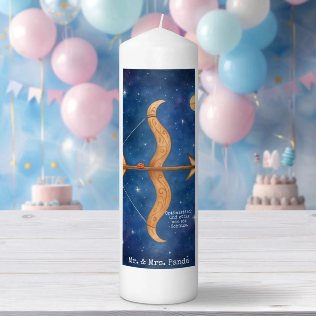 Kerze Sternzeichen Schütze Design Kerze Mit Namensgravur, Kerze Für Geburtstag, Outdoor-Kerze, Teelicht, Laternenkerze, Blockkerze, Kerze Mit Spruch, Kerze Ohne Duft, Metall-Kerze, Kerze Für Weihnachten, Kerze Als Gastgeschenk, Duftkerze, Bio-Kerze, Glas-Kerze, Streukerze, Tischkerze, Andachtskerze, Tafelkerze, Grablicht, Fair-Trade-Kerze, Handgegossene Kerze, Gedenkkerze, Dinnerkerzenpaar, Trauerkerze, Kerze Mit Fotoeinleger, Kerze Für Advent, Stumpenkerzen-Set, Dinnerkerze, Kerze Für Firmung, Sojawachskerze, Stabkerze, Kerze Für Ostern, Kerze Mit Duft, Kerze Für Taufe, Votivkerze, Kerze Für Kommunion, Kerze Mit Gravur, Kerze, Kerze Für Hochzeit, Handgemachte Kerze, Gartenkerze, Kerze Mit Motiv, Grabkerze, Stumpenkerze, Stearin­kerze, Kerze Mit Prägung, Tierkreiszeichen, Sternzeichen, Horoskop, Astrologie, Aszendent, Geschenk Dezember, Geburtstag Dezember, Schütze Geschenk, Schütze Sternzeichen, Geschenk Schützenfest, Schütze, Geschenk November, Geburtstag November