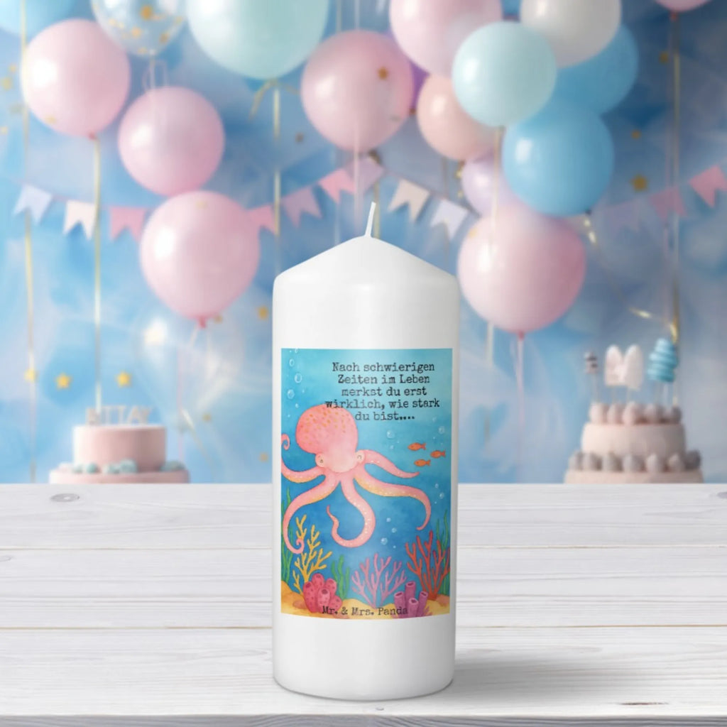Kerze Tintenfisch Design Kerze Für Kommunion, Streukerze, Kerze Für Weihnachten, Glas-Kerze, Tischkerze, Stabkerze, Kerze Mit Gravur, Kerze Als Gastgeschenk, Blockkerze, Stumpenkerze, Kerze Für Advent, Bio-Kerze, Kerze Mit Prägung, Metall-Kerze, Sojawachskerze, Dinnerkerze, Handgegossene Kerze, Kerze, Laternenkerze, Handgemachte Kerze, Kerze Mit Namensgravur, Fair-Trade-Kerze, Kerze Mit Fotoeinleger, Votivkerze, Andachtskerze, Kerze Für Ostern, Teelicht, Kerze Für Firmung, Kerze Mit Duft, Grablicht, Grabkerze, Stumpenkerzen-Set, Kerze Mit Spruch, Stearin­kerze, Kerze Für Taufe, Gedenkkerze, Duftkerze, Kerze Mit Motiv, Kerze Für Hochzeit, Dinnerkerzenpaar, Kerze Ohne Duft, Outdoor-Kerze, Gartenkerze, Trauerkerze, Tafelkerze, Kerze Für Geburtstag, Tiermotive, Gute Laune, lustige Sprüche, Tiere, Meer, Krake, Tintenfisch, Arme, Ozean, Meerestier, Wasser