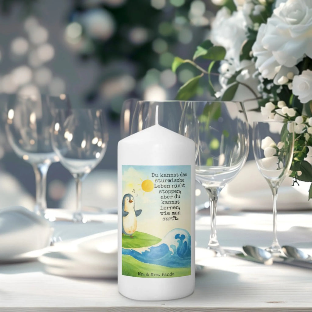 Kerze Pinguin Surfer Design Stumpenkerzen-Set, Laternenkerze, Trauerkerze, Handgegossene Kerze, Glas-Kerze, Kerze Für Hochzeit, Fair-Trade-Kerze, Handgemachte Kerze, Stearin­kerze, Sojawachskerze, Outdoor-Kerze, Dinnerkerzenpaar, Teelicht, Kerze Für Geburtstag, Andachtskerze, Kerze Für Kommunion, Duftkerze, Kerze Für Advent, Kerze Für Firmung, Votivkerze, Gartenkerze, Blockkerze, Kerze Mit Gravur, Kerze Mit Namensgravur, Kerze Mit Duft, Kerze Für Ostern, Kerze Ohne Duft, Stabkerze, Kerze Mit Fotoeinleger, Grabkerze, Kerze Für Weihnachten, Kerze Für Taufe, Kerze Als Gastgeschenk, Grablicht, Dinnerkerze, Stumpenkerze, Metall-Kerze, Streukerze, Bio-Kerze, Tafelkerze, Gedenkkerze, Kerze Mit Motiv, Tischkerze, Kerze, Kerze Mit Prägung, Kerze Mit Spruch, Pinguin, surfen, Portugal, Surfer, Wellen reiten, Hawaii, Pinguine, Urlaub, Wellen