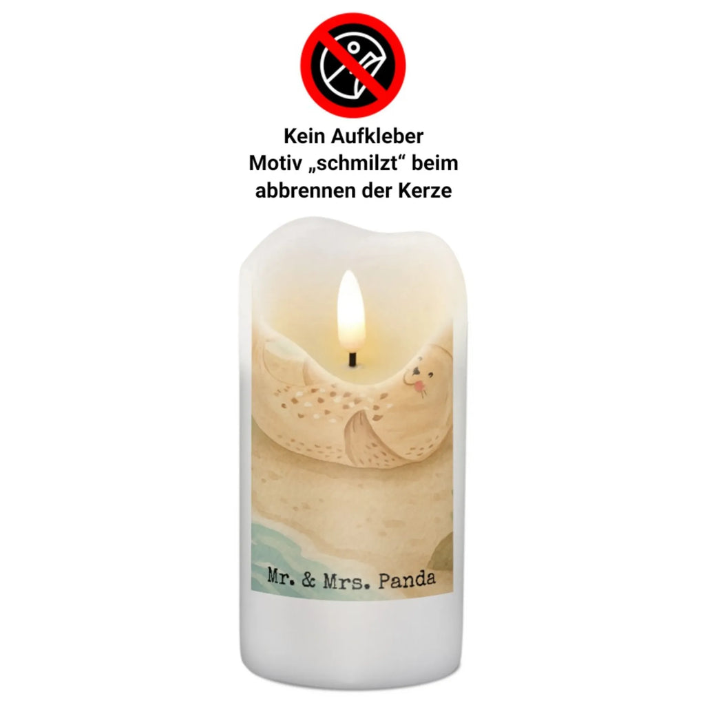 Kerze Robbe Liegen Design Teelicht, Kerze Ohne Duft, Kerze Mit Gravur, Grabkerze, Handgemachte Kerze, Kerze Für Weihnachten, Glas-Kerze, Laternenkerze, Kerze Mit Namensgravur, Tischkerze, Bio-Kerze, Sojawachskerze, Votivkerze, Stabkerze, Trauerkerze, Kerze Für Hochzeit, Kerze Für Firmung, Kerze Mit Spruch, Fair-Trade-Kerze, Gartenkerze, Outdoor-Kerze, Andachtskerze, Kerze Für Geburtstag, Stearin­kerze, Handgegossene Kerze, Stumpenkerzen-Set, Streukerze, Dinnerkerze, Kerze Für Advent, Kerze Mit Duft, Grablicht, Dinnerkerzenpaar, Tafelkerze, Kerze Mit Fotoeinleger, Kerze, Kerze Mit Prägung, Stumpenkerze, Metall-Kerze, Kerze Als Gastgeschenk, Kerze Für Ostern, Kerze Mit Motiv, Blockkerze, Kerze Für Taufe, Duftkerze, Gedenkkerze, Kerze Für Kommunion, Tiermotive, Gute Laune, lustige Sprüche, Tiere, Ostsee, Strand, Seehund, Nordsee, Meerestier, Robbe, Robben, Lachen, Freude
