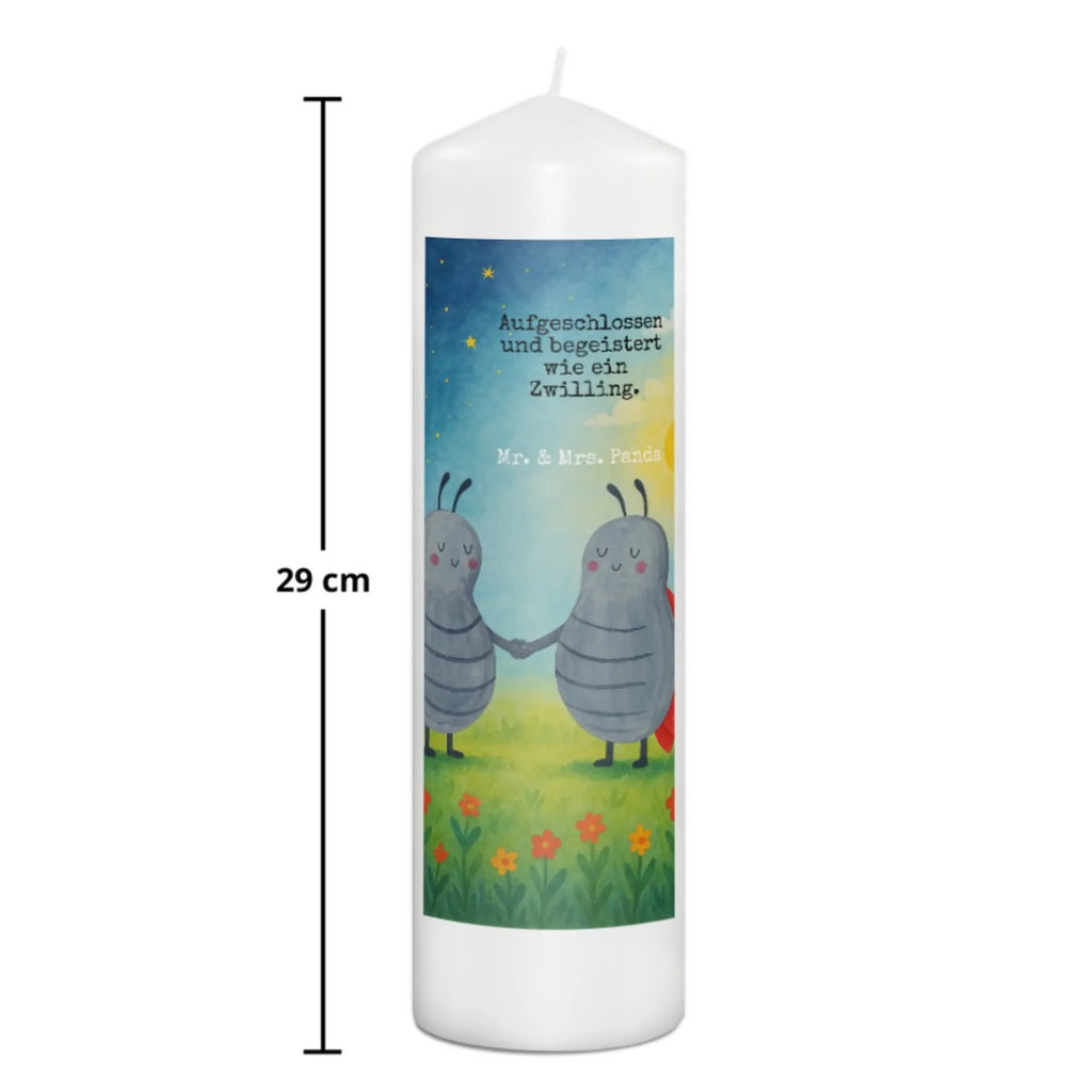 Kerze Sternzeichen Zwilling Design Stearin­kerze, Bio-Kerze, Kerze Mit Motiv, Stabkerze, Kerze Für Weihnachten, Kerze Mit Fotoeinleger, Andachtskerze, Kerze Mit Namensgravur, Kerze Mit Duft, Glas-Kerze, Kerze Mit Gravur, Tafelkerze, Kerze Für Geburtstag, Streukerze, Duftkerze, Kerze Für Advent, Grablicht, Dinnerkerze, Kerze Für Firmung, Blockkerze, Votivkerze, Kerze Für Hochzeit, Kerze Mit Prägung, Kerze Mit Spruch, Kerze Als Gastgeschenk, Sojawachskerze, Kerze, Teelicht, Kerze Für Kommunion, Dinnerkerzenpaar, Kerze Für Ostern, Metall-Kerze, Stumpenkerze, Tischkerze, Laternenkerze, Trauerkerze, Handgegossene Kerze, Kerze Ohne Duft, Fair-Trade-Kerze, Stumpenkerzen-Set, Outdoor-Kerze, Handgemachte Kerze, Kerze Für Taufe, Gartenkerze, Grabkerze, Gedenkkerze, Tierkreiszeichen, Sternzeichen, Horoskop, Astrologie, Aszendent, Geschenk Juni, Geschenk Mai, Zwillingsschwester, Zwillingsbruder, Zwilling Sternzeichen, Glückskäfer, Marienkäfer, Geburtstag Mai, Zwillinge, Zwilling Geschenk