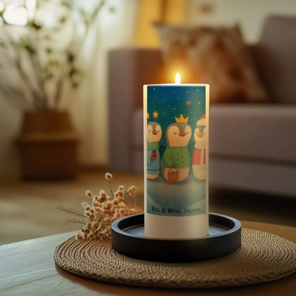 Kerze Winterzeit Heilige drei Könige Design Outdoor-Kerze, Kerze Mit Namensgravur, Kerze Für Firmung, Duftkerze, Kerze Für Advent, Tischkerze, Teelicht, Grablicht, Fair-Trade-Kerze, Kerze Ohne Duft, Gedenkkerze, Trauerkerze, Streukerze, Andachtskerze, Stabkerze, Kerze Für Ostern, Blockkerze, Grabkerze, Kerze Mit Spruch, Dinnerkerze, Handgegossene Kerze, Kerze Mit Gravur, Kerze Mit Fotoeinleger, Dinnerkerzenpaar, Metall-Kerze, Kerze Mit Duft, Kerze Als Gastgeschenk, Sojawachskerze, Kerze Für Taufe, Stearin­kerze, Kerze Mit Motiv, Kerze Für Hochzeit, Stumpenkerze, Handgemachte Kerze, Gartenkerze, Bio-Kerze, Tafelkerze, Glas-Kerze, Kerze Für Geburtstag, Stumpenkerzen-Set, Kerze Für Weihnachten, Votivkerze, Kerze Mit Prägung, Laternenkerze, Kerze, Kerze Für Kommunion, Winter, Weihnachten, Weihnachtsdeko, Nikolaus, Advent, Heiligabend, Wintermotiv, Heilige drei Könige, Weihnachtstage, Weihnachtsmann, Weihnachtszeit