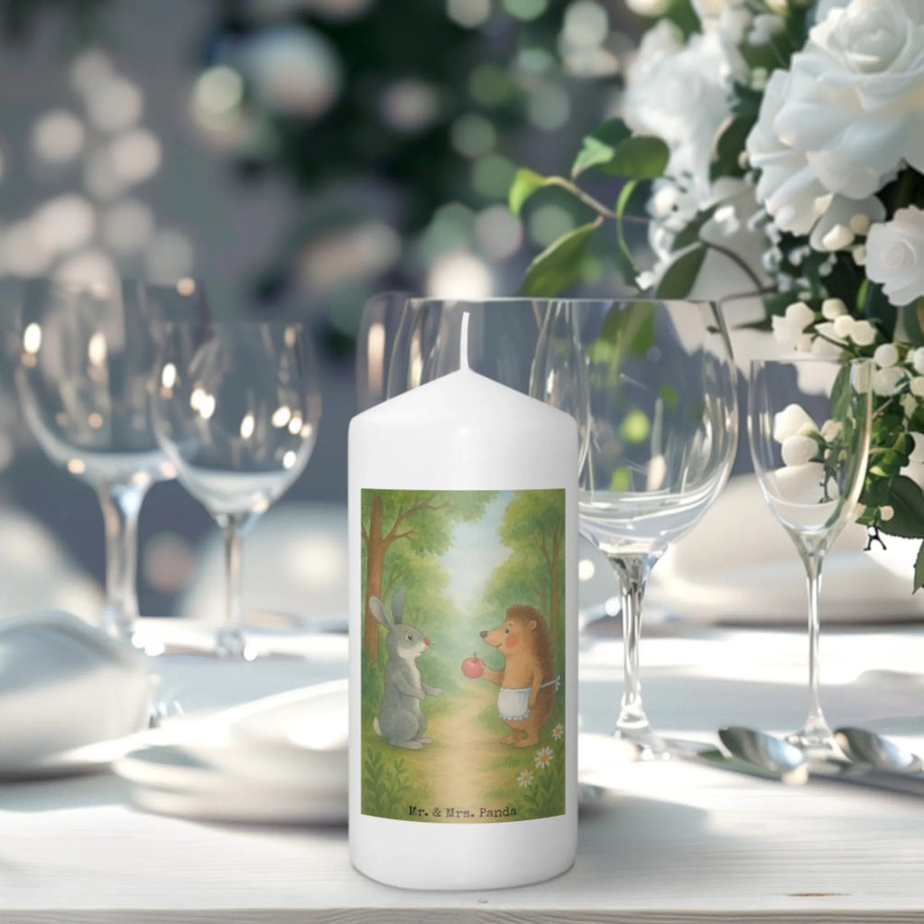 Kerze Hase Igel Design Kerze Als Gastgeschenk, Kerze Für Taufe, Bio-Kerze, Kerze Mit Prägung, Kerze Mit Spruch, Kerze Mit Fotoeinleger, Metall-Kerze, Dinnerkerze, Trauerkerze, Outdoor-Kerze, Votivkerze, Blockkerze, Streukerze, Stearin­kerze, Kerze Für Hochzeit, Kerze Für Weihnachten, Glas-Kerze, Stumpenkerzen-Set, Handgegossene Kerze, Kerze Mit Duft, Kerze Mit Gravur, Kerze Für Kommunion, Gedenkkerze, Kerze Mit Motiv, Kerze Für Firmung, Gartenkerze, Laternenkerze, Kerze Mit Namensgravur, Tafelkerze, Teelicht, Kerze, Stabkerze, Duftkerze, Fair-Trade-Kerze, Kerze Für Ostern, Dinnerkerzenpaar, Handgemachte Kerze, Stumpenkerze, Kerze Für Advent, Sojawachskerze, Andachtskerze, Kerze Für Geburtstag, Grabkerze, Tischkerze, Kerze Ohne Duft, Grablicht, Tiermotive, Gute Laune, lustige Sprüche, Tiere, Liebe Spruch, Hase, Trösten, Herzschmerz, Trennungsschmerz, Igel und Hase, Spruch romantisch, Liebeskummer Geschenk, Igel