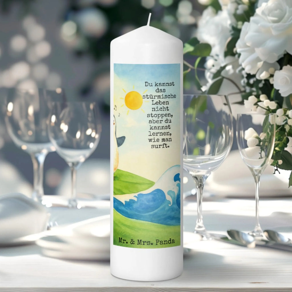 Kerze Pinguin Surfer Design Stumpenkerzen-Set, Laternenkerze, Trauerkerze, Handgegossene Kerze, Glas-Kerze, Kerze Für Hochzeit, Fair-Trade-Kerze, Handgemachte Kerze, Stearin­kerze, Sojawachskerze, Outdoor-Kerze, Dinnerkerzenpaar, Teelicht, Kerze Für Geburtstag, Andachtskerze, Kerze Für Kommunion, Duftkerze, Kerze Für Advent, Kerze Für Firmung, Votivkerze, Gartenkerze, Blockkerze, Kerze Mit Gravur, Kerze Mit Namensgravur, Kerze Mit Duft, Kerze Für Ostern, Kerze Ohne Duft, Stabkerze, Kerze Mit Fotoeinleger, Grabkerze, Kerze Für Weihnachten, Kerze Für Taufe, Kerze Als Gastgeschenk, Grablicht, Dinnerkerze, Stumpenkerze, Metall-Kerze, Streukerze, Bio-Kerze, Tafelkerze, Gedenkkerze, Kerze Mit Motiv, Tischkerze, Kerze, Kerze Mit Prägung, Kerze Mit Spruch, Pinguin, surfen, Portugal, Surfer, Wellen reiten, Hawaii, Pinguine, Urlaub, Wellen