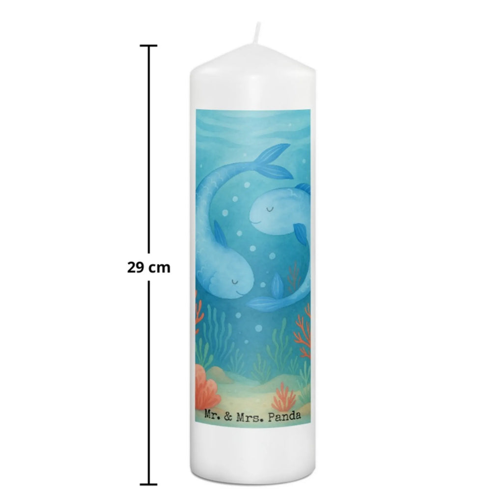 Kerze Sternzeichen Fische Design Bio-Kerze, Handgemachte Kerze, Handgegossene Kerze, Kerze Ohne Duft, Stumpenkerze, Tafelkerze, Gedenkkerze, Dinnerkerzenpaar, Sojawachskerze, Duftkerze, Kerze Mit Spruch, Kerze Für Advent, Grablicht, Kerze Für Kommunion, Blockkerze, Stearin­kerze, Kerze Für Ostern, Kerze Für Hochzeit, Kerze Für Geburtstag, Outdoor-Kerze, Kerze Für Taufe, Gartenkerze, Kerze Mit Prägung, Fair-Trade-Kerze, Kerze Als Gastgeschenk, Grabkerze, Stabkerze, Streukerze, Kerze Mit Duft, Andachtskerze, Teelicht, Tischkerze, Kerze Mit Gravur, Stumpenkerzen-Set, Kerze Mit Namensgravur, Metall-Kerze, Kerze Mit Fotoeinleger, Glas-Kerze, Trauerkerze, Kerze Für Weihnachten, Laternenkerze, Kerze Mit Motiv, Votivkerze, Kerze, Kerze Für Firmung, Dinnerkerze, Tierkreiszeichen, Sternzeichen, Horoskop, Astrologie, Aszendent, Geschenk Februar, Fische Sternbild, Fische Geschenk, Geburtstag März, Geschenk März, Fisch, Geburtstag Februar, Fische Sternzeichen