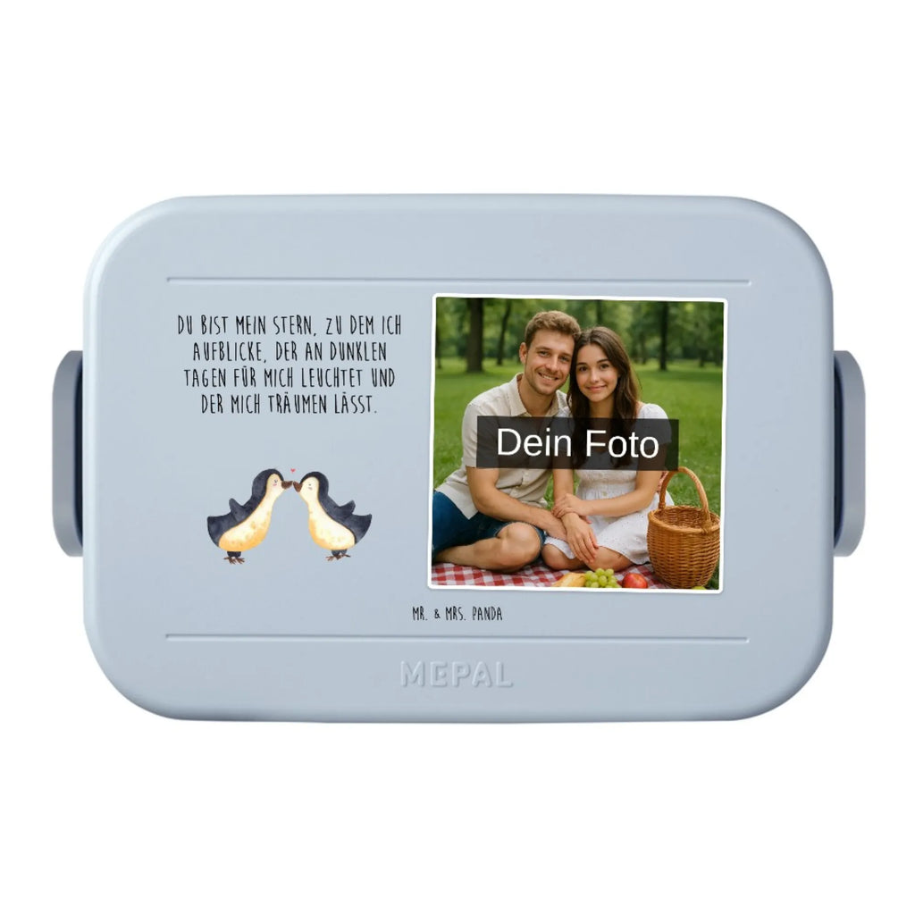 MEPAL Foto Bentobox Pinguin Liebe Foto Brotdose, Foto Lunchbox, Foto Bentobox, Liebe, Partner, Freund, Freundin, Ehemann, Ehefrau, Heiraten, Verlobung, Heiratsantrag, Liebesgeschenk, Jahrestag, Hocheitstag, Pärchen. Liebespaar, Verlobter, Pinguine, Pinguin, Pinguinpaar, Hochzeit, Liebesbeweis, Liebesspruch, Verlobte, Geschenkidee, Pinguin Paar, Love, Geschenk Freund, Paar, Hochzeitstag, Gastgeschenk, Geschenk Freundin, Geschenk Hochzeitstag, Pinguin Liebe