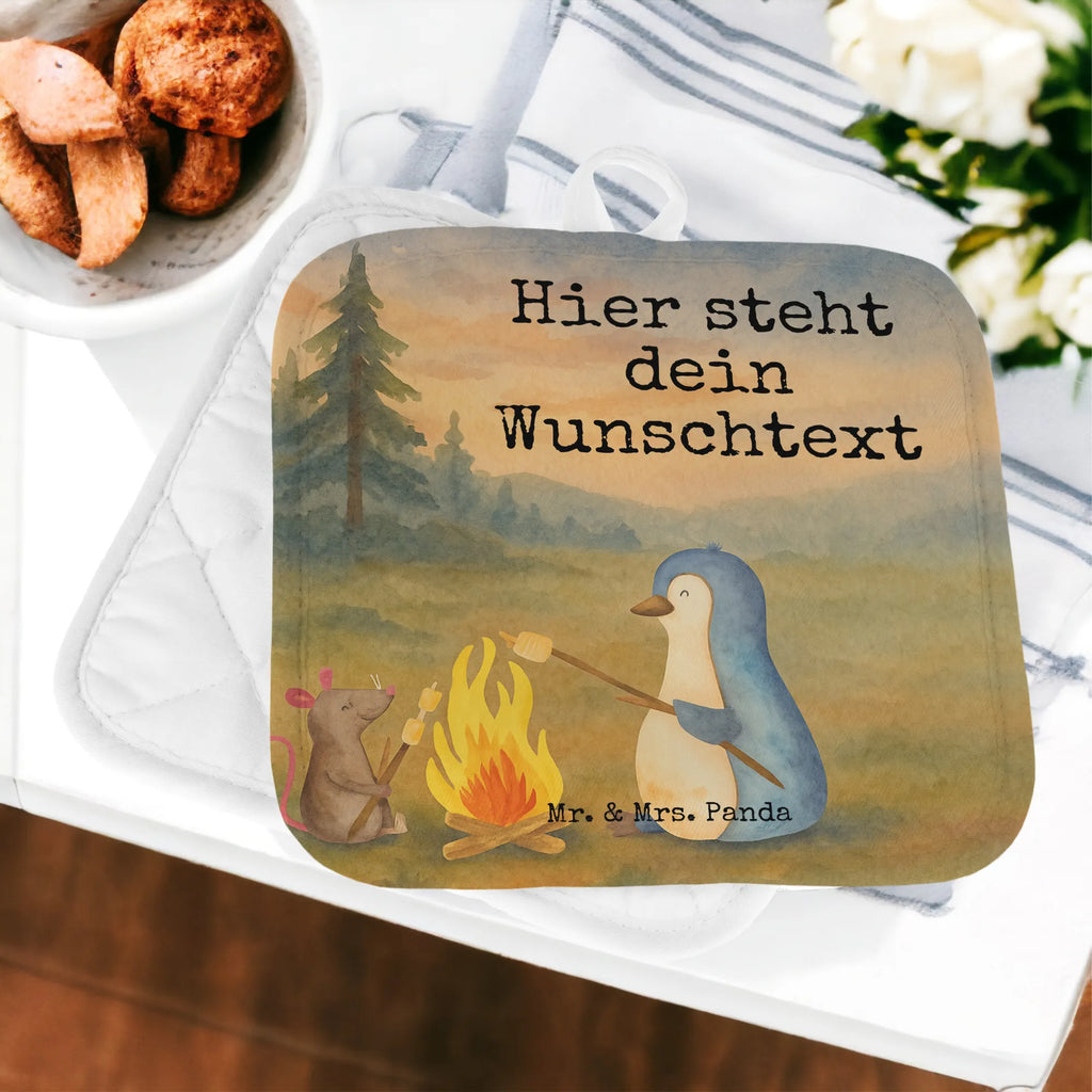 Personalisierte Topflappen Pinguin Lagerfeuer Design Personalisierte Topfuntersetzer, Personalisierter Ofenhandschuh, Topflappen Set personalisiert, Topflappen personalisiert, Namensaufdruck, Topflappen mit Namen, Pinguin, Motivation, Lebensspruch, Arbeit, Job, Marshmallows, Feuer, Lagerfeuer, Leben, Liebe, Büro, Lebensmotivation, Neustart, Maus, Pinguine, grillen, Büroalltag