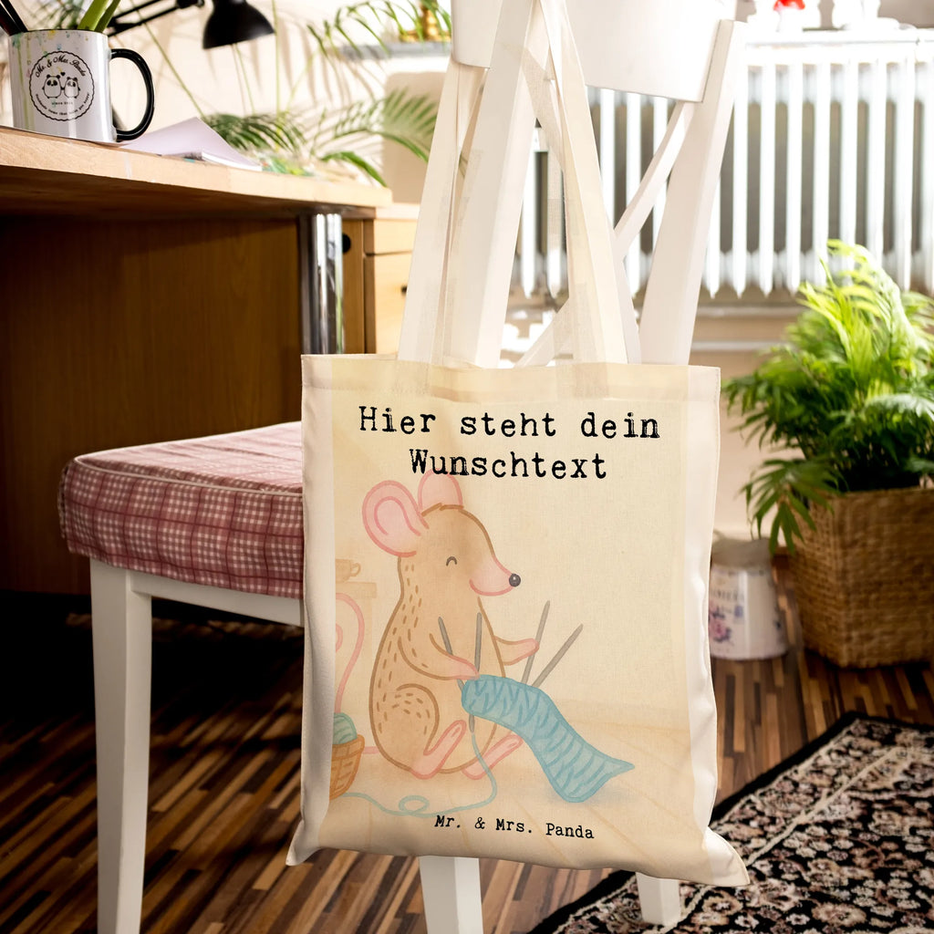 Personalisierte Tragetasche Maus Stricken Design Personalisierte Beuteltasche, Personalisierte Einkaufstasche, Personalisierter Stoffbeutel, Personalisierter Beutel, Personalisierter Jutebeutel, Stoffbeutel mit Namen, Personalisierte Kindergartentasche, Einkaufstasche mit Namen, Personalisierte Jutetasche, Personalisierte Tasche, Tragetasche mit Namen, Geschenk, Sport, Sportart, Hobby, Schenken, Danke, Dankeschön, Auszeichnung, Gewinn, Sportler, DIY, Stricken