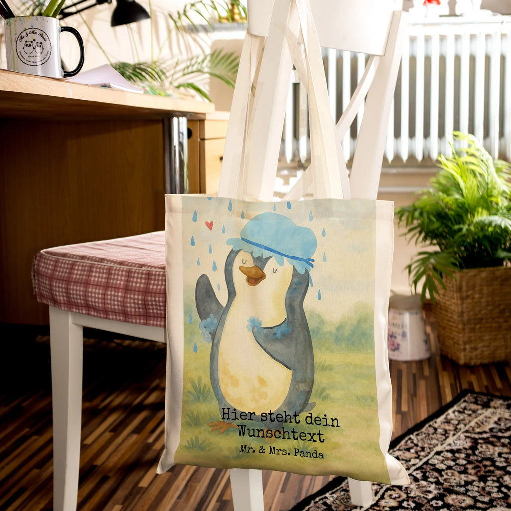 Personalisierte Tragetasche Pinguin Duschen Design Personalisierter Jutebeutel, Personalisierte Jutetasche, Personalisierte Tasche, Personalisierter Beutel, Stoffbeutel mit Namen, Personalisierte Einkaufstasche, Personalisierter Stoffbeutel, Tragetasche mit Namen, Personalisierte Kindergartentasche, Personalisierte Beuteltasche, Einkaufstasche mit Namen, Pinguin, glücklich sein, Neuanfang, Pinguine, Neustart, Dusche, duschen, Lebensmotto, Motivation