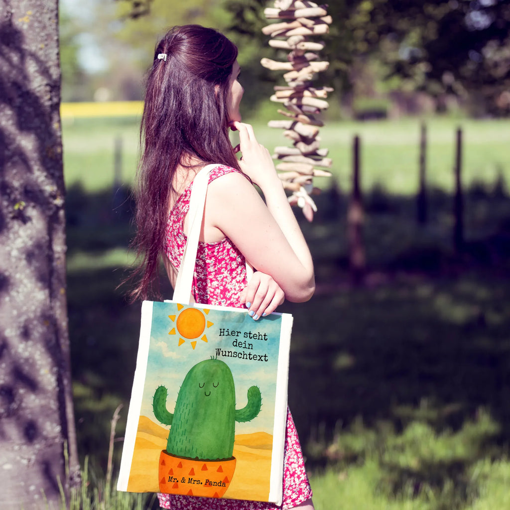 Personalisierte Tragetasche Kaktus Sonne Design Stoffbeutel mit Namen, Personalisierte Einkaufstasche, Personalisierte Beuteltasche, Personalisierte Kindergartentasche, Personalisierter Beutel, Personalisierte Tasche, Personalisierter Stoffbeutel, Personalisierter Jutebeutel, Tragetasche mit Namen, Einkaufstasche mit Namen, Personalisierte Jutetasche, Kaktus, Kakteen, Motivation, Scheidung, Freundin, Glück, Ehebruch, Liebe Kaktusliebe, Sonnenschein, Sonne, Liebeskummer, Neustart, glücklich, Geschenkidee, Trennung, Liebeskummer Geschenk