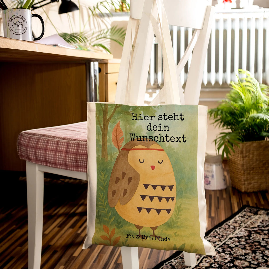 Personalisierte Tragetasche Eule Federschmuck Design Personalisierte Beuteltasche, Tragetasche mit Namen, Personalisierter Stoffbeutel, Personalisierte Kindergartentasche, Personalisierte Tasche, Personalisierter Jutebeutel, Stoffbeutel mit Namen, Personalisierte Jutetasche, Personalisierter Beutel, Einkaufstasche mit Namen, Personalisierte Einkaufstasche, Eule, Federschmuck, Owl, Das Leben ist ein Abenteuer, Dekoration, Reisespruch, Eule Deko