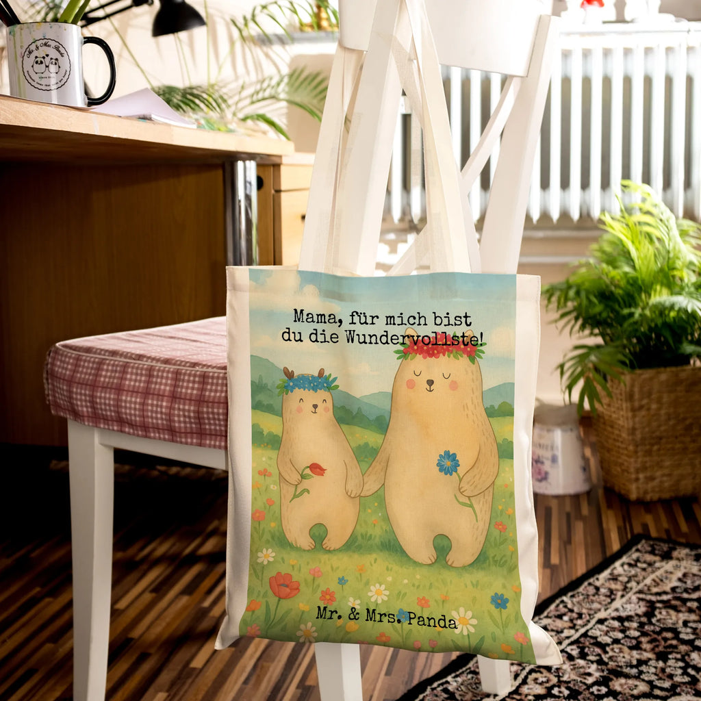 Tragetasche Bären mit Blumenkranz Design Tragetasche, Beutel, Einkaufstasche, Shopper, Einkaufstüte, Schultertasche, Stofftasche, Strandtasche, Laptoptasche, Beuteltasche, Jutebeutel, Umhängetasche, Jutetasche, Tasche, Stoffbeutel, Badetasche, Familie, Vatertag, Muttertag, Bruder, Schwester, Mama, Papa, Oma, Opa, Bären, Lieblingsmama, Mutti, Kinder, weltbeste Mama, Vorbild, Tochter, Kind, Geschenk Mama. Muttertag, Bär, Mutter, beste Mutter, Family, Lieblingsmensch, Mami, Töchter