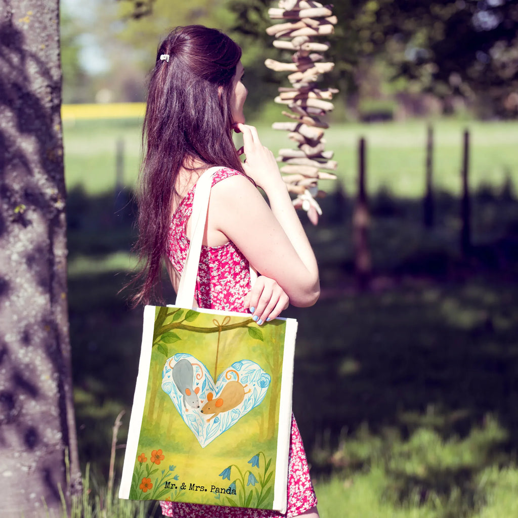 Tragetasche Mäuse Herz Design Shopper, Beuteltasche, Jutebeutel, Badetasche, Strandtasche, Laptoptasche, Stofftasche, Umhängetasche, Einkaufstüte, Schultertasche, Stoffbeutel, Tasche, Beutel, Tragetasche, Jutetasche, Einkaufstasche, Liebe, Partner, Freund, Freundin, Ehemann, Ehefrau, Heiraten, Verlobung, Heiratsantrag, Liebesgeschenk, Jahrestag, Hocheitstag, Gemeinsamkeit, Mäuse, Geschenk für zwei, Hochzeit, Liebesbotschaft, Liebesbeweis, Lieblingsmensch, Love, Maus