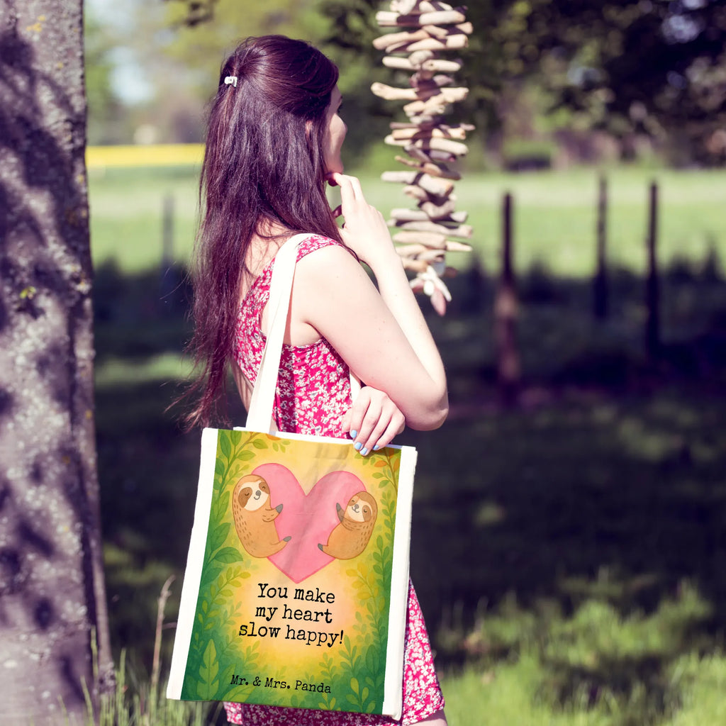 Tote bag sloths Heart Design Jutebeutel, Laptoptasche, Beuteltasche, Shopper, Einkaufstasche, Beutel, Badetasche, Tragetasche, Jutetasche, Tasche, Stofftasche, Strandtasche, Umhängetasche, Stoffbeutel, Einkaufstüte, Schultertasche, Liebe, Partner, Freund, Freundin, Ehemann, Ehefrau, Heiraten, Verlobung, Heiratsantrag, Liebesgeschenk, Jahrestag, Hocheitstag, für Ehemann, Valentinstag, Geschenk für Frauen, Hochzeitstag, Liebesbeweis, Geschenk für Freundin, Mitbringsel, für Männer, Geschenk für Partner