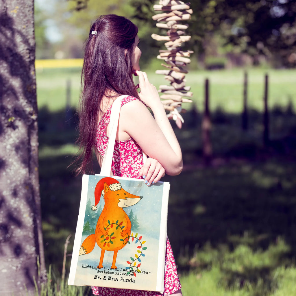 Tragetasche Fuchs Weihnachten Design Stofftasche, Strandtasche, Laptoptasche, Tasche, Stoffbeutel, Shopper, Umhängetasche, Tragetasche, Einkaufstasche, Badetasche, Schultertasche, Beutel, Jutebeutel, Beuteltasche, Einkaufstüte, Jutetasche, Winter, Weihnachten, Weihnachtsdeko, Nikolaus, Advent, Heiligabend, Wintermotiv, Spruch schön, Weihnachtsmann, Geschenk Weihnachten, Füchse, Fuchs, Weihnachtszeit