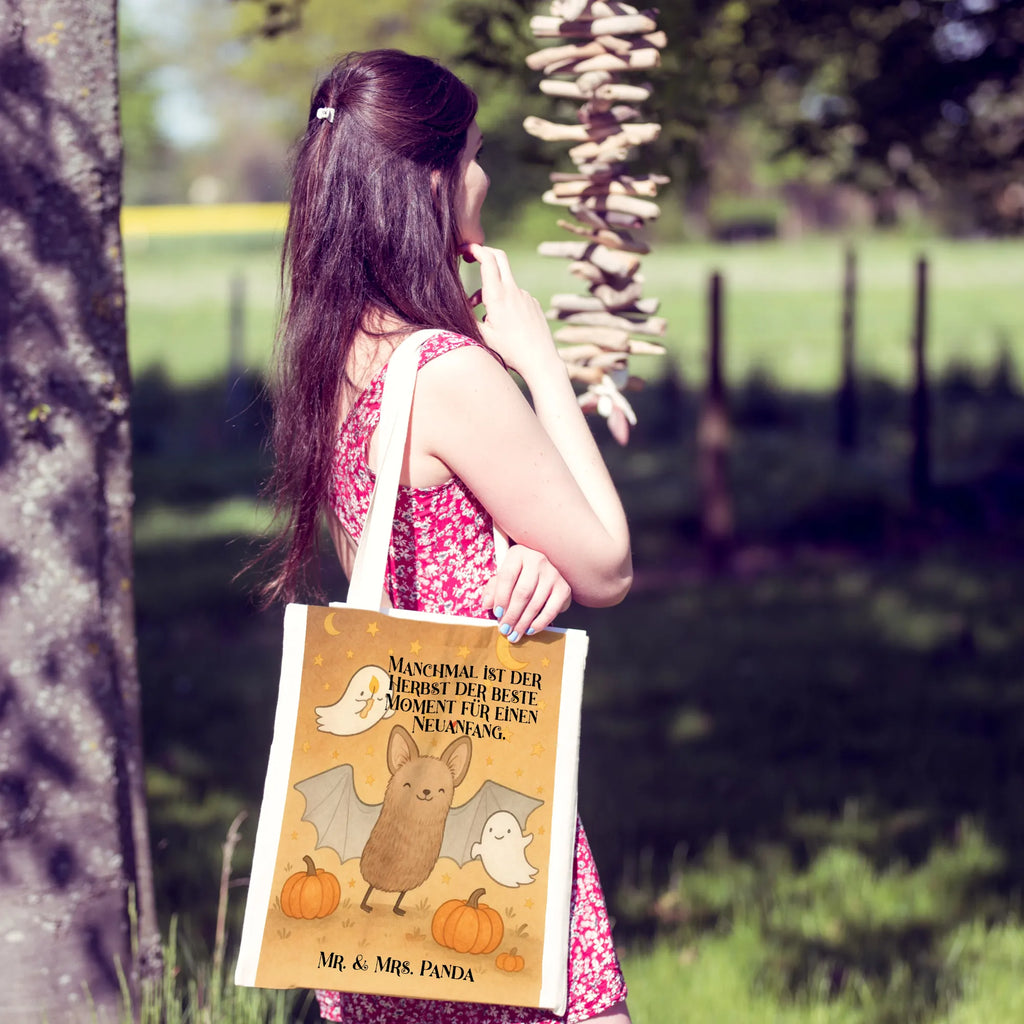 Tragetasche Fledermaus Gespenster Design Jutebeutel, Tragetasche, Schultertasche, Tasche, Badetasche, Stoffbeutel, Strandtasche, Umhängetasche, Jutetasche, Beuteltasche, Beutel, Einkaufstüte, Shopper, Einkaufstasche, Stofftasche, Laptoptasche, Halloween, Deko, Martinssingen, Dekoration, Geschenke, Schenken, Fledermaus, Trick or Treat, Halloween Deko, Süßes sonst gibt's saures, Gespenster