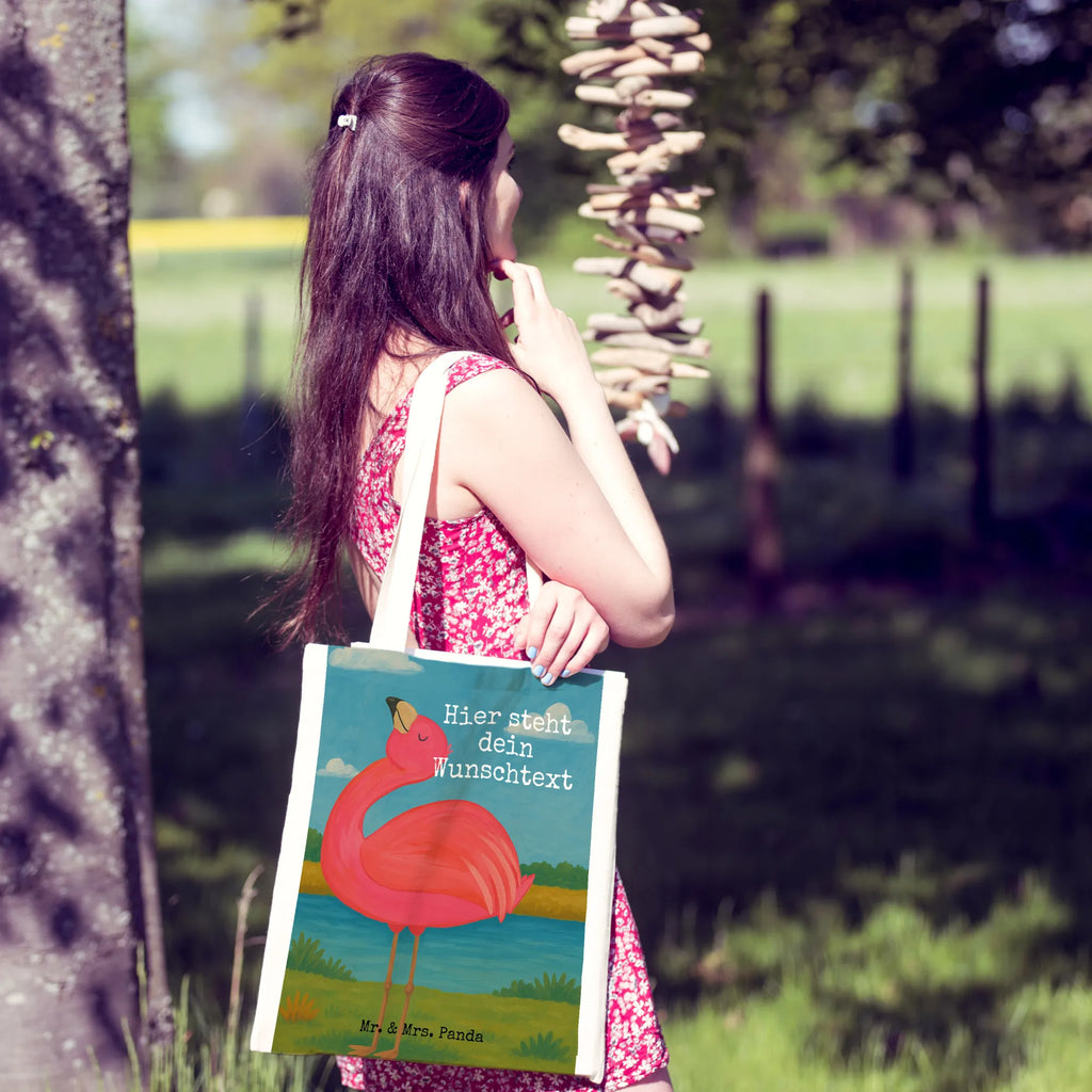 Personalisierte Tragetasche Flamingo Stolz Design Personalisierter Beutel, Stoffbeutel mit Namen, Tragetasche mit Namen, Personalisierte Tasche, Personalisierte Kindergartentasche, Personalisierter Jutebeutel, Personalisierte Beuteltasche, Personalisierter Stoffbeutel, Personalisierte Jutetasche, Einkaufstasche mit Namen, Personalisierte Einkaufstasche, Flamingo, stolz, Tochter, Freundin, Mama, Selbstliebe, Selbstakzeptanz, Schwester, beste Freundin, Freude
