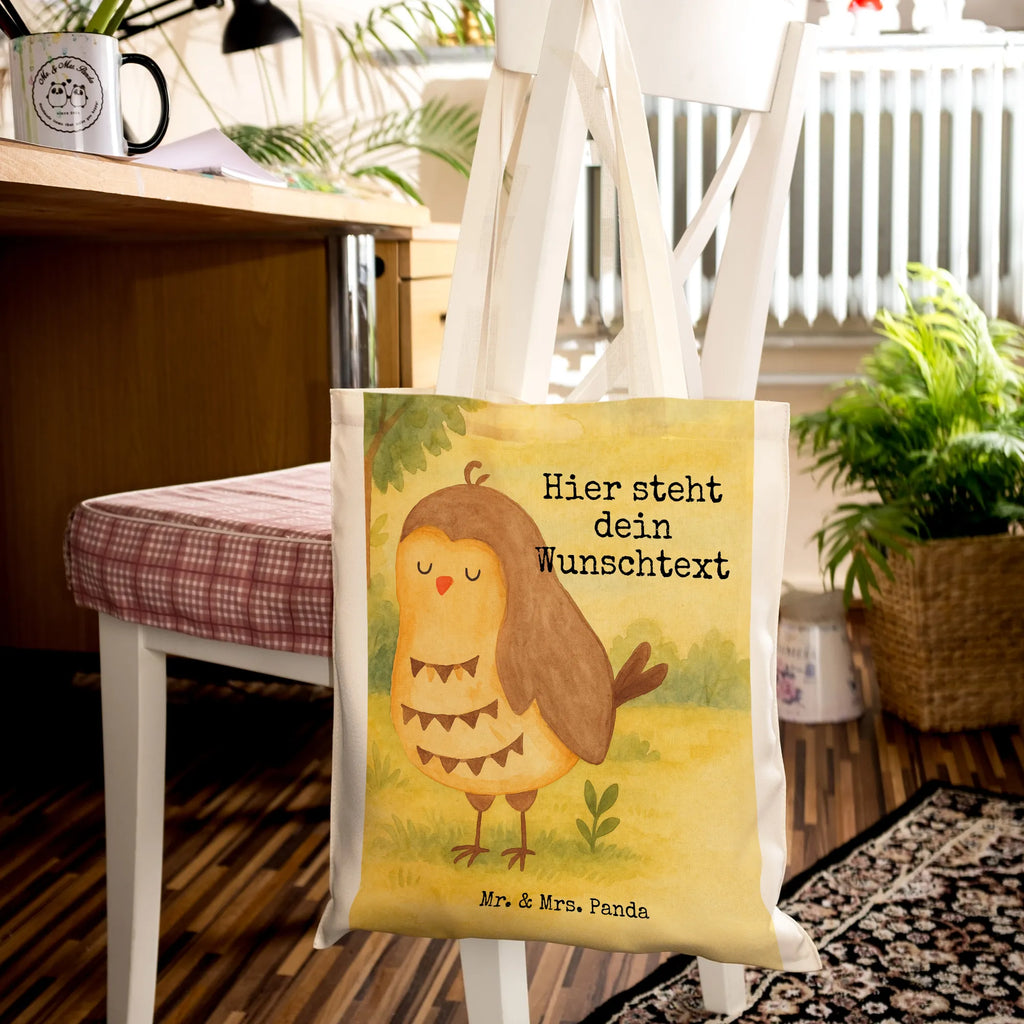 Personalisierte Tragetasche Eule Zufrieden Design Personalisierte Jutetasche, Personalisierter Jutebeutel, Personalisierte Tasche, Tragetasche mit Namen, Personalisierte Beuteltasche, Personalisierter Stoffbeutel, Einkaufstasche mit Namen, Personalisierte Kindergartentasche, Stoffbeutel mit Namen, Personalisierter Beutel, Personalisierte Einkaufstasche, Eule, Romantisch, Spruch schön, Geschenk Hochzeitstag, Liebe Spruch, Eule deko, Wortspiel lustig, Eule Spruch, Owl