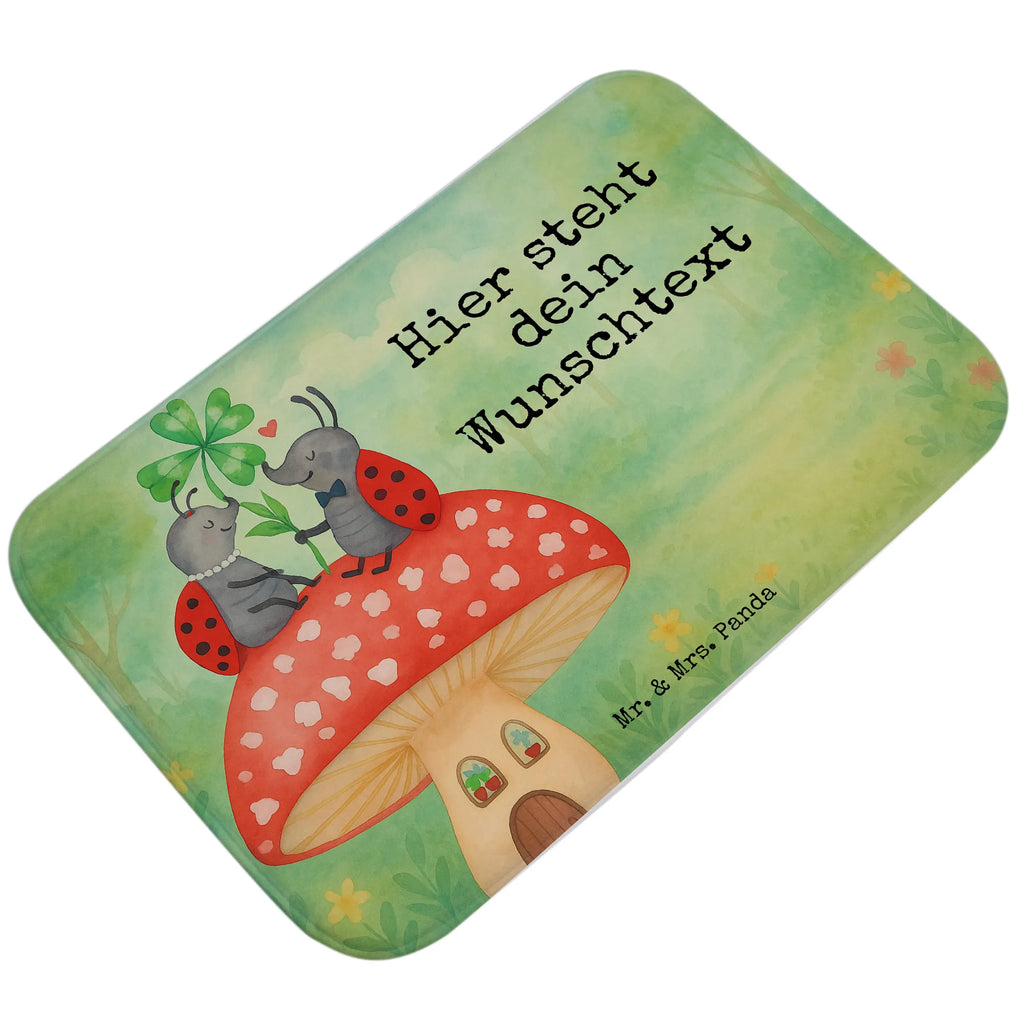 Personalisierte Badematte Marienkäfer Fliegenpilz Design Badezimmermatte Mit Wunschtext, Badvorleger Mit Gravur, Badvorleger Klein Mit Namen, Badvorleger Selbst Gestalten, Badvorleger Für Badewanne Mit Namen, Werbegeschenk mit Text, Badvorleger Gemustert Mit Wunschtext, Badvorleger Gäste-WC Personalisiert, Badvorleger Mit Initialen, Badezimmerteppich Personalisiert, Badmatte Waschbar Mit Wunschtext, Badematten Set Personalisiert, Waschbarer Badvorleger Mit Namen, Personaliserter Badvorleger, Badläufer Mit Namen, Duschvorleger Mit Namen, Badvorleger Mikrofaser Personalisiert, Runder Badvorleger Personalisiert, Rechteckiger Badvorleger Mit Namen, Webegeschenk mit Firmennamen, Weicher Badvorleger Mit Wunschtext, Badvorleger Mit Bestickung, Badvorleger Klassisch Mit Wunschtext, Badgarnitur Mit Wunschtext, Badezimmer Matte Mit Namen, Badvorleger Design Mit Gravur, Badvorleger Schwarz Mit Wunschtext, Bad Fußmatte Personalisiert, Badvorleger Groß Mit Wunschtext, Badvorleger Für Dusche Mit Wunschtext, Badvorleger Weiß Mit Namen, Badvorleger Mit Wunschtext, Badvorleger Vintage Mit Namen, Badvorleger Nachhaltig Mit Namen, Rutschfester Badvorleger Mit Namen, Badvorleger Modern Mit Namen, Teppich Fürs Bad Mit Namen, Badematte Rutschfest Mit Namen, Badvorleger Mit Namen, Badteppich Mit Wunschtext, Badematte Mit Namen, Badvorleger Baumwolle Mit Namen, Saugfähiger Badvorleger Mit Wunschtext, Tiermotive, Gute Laune, lustige Sprüche, Tiere, Marienkäfer, zuhause, Fliegenpilz, Haus, Fleigenpilzhaus, Wohnung
