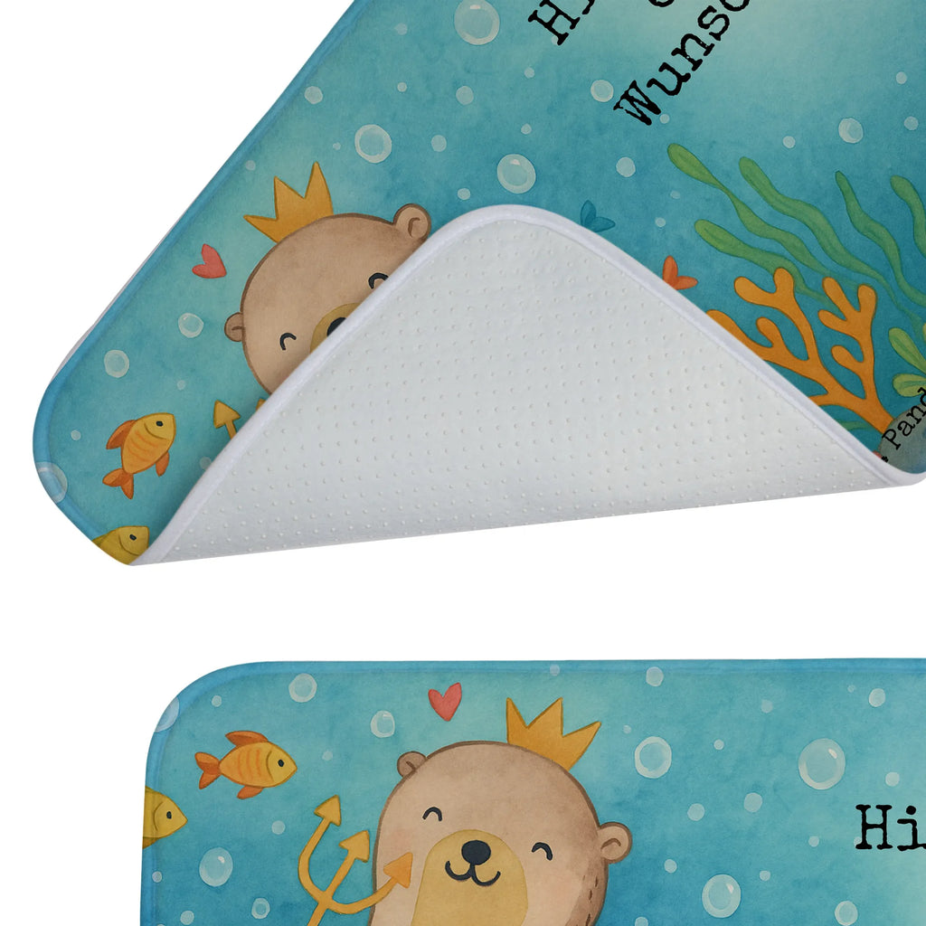 Personalisierte Badematte Wassermann Astrologie Design Badvorleger Mit Gravur, Werbegeschenk mit Text, Badvorleger Mikrofaser Personalisiert, Duschvorleger Mit Namen, Badgarnitur Mit Wunschtext, Badezimmermatte Mit Wunschtext, Rutschfester Badvorleger Mit Namen, Badvorleger Vintage Mit Namen, Badvorleger Für Dusche Mit Wunschtext, Badteppich Mit Wunschtext, Badezimmerteppich Personalisiert, Personaliserter Badvorleger, Badvorleger Klassisch Mit Wunschtext, Badvorleger Baumwolle Mit Namen, Badematte Mit Namen, Badvorleger Klein Mit Namen, Badvorleger Mit Initialen, Badvorleger Design Mit Gravur, Badvorleger Selbst Gestalten, Badvorleger Weiß Mit Namen, Badematten Set Personalisiert, Badläufer Mit Namen, Saugfähiger Badvorleger Mit Wunschtext, Webegeschenk mit Firmennamen, Badvorleger Mit Namen, Badvorleger Nachhaltig Mit Namen, Badvorleger Mit Wunschtext, Runder Badvorleger Personalisiert, Weicher Badvorleger Mit Wunschtext, Bad Fußmatte Personalisiert, Badematte Rutschfest Mit Namen, Badezimmer Matte Mit Namen, Badvorleger Schwarz Mit Wunschtext, Badvorleger Mit Bestickung, Badmatte Waschbar Mit Wunschtext, Waschbarer Badvorleger Mit Namen, Badvorleger Modern Mit Namen, Badvorleger Gäste-WC Personalisiert, Badvorleger Gemustert Mit Wunschtext, Teppich Fürs Bad Mit Namen, Badvorleger Für Badewanne Mit Namen, Rechteckiger Badvorleger Mit Namen, Badvorleger Groß Mit Wunschtext, Tierkreiszeichen, Sternzeichen, Horoskop, Astrologie, Aszendent, Wassermann, Geschenk, Geburtstagsgeschenk