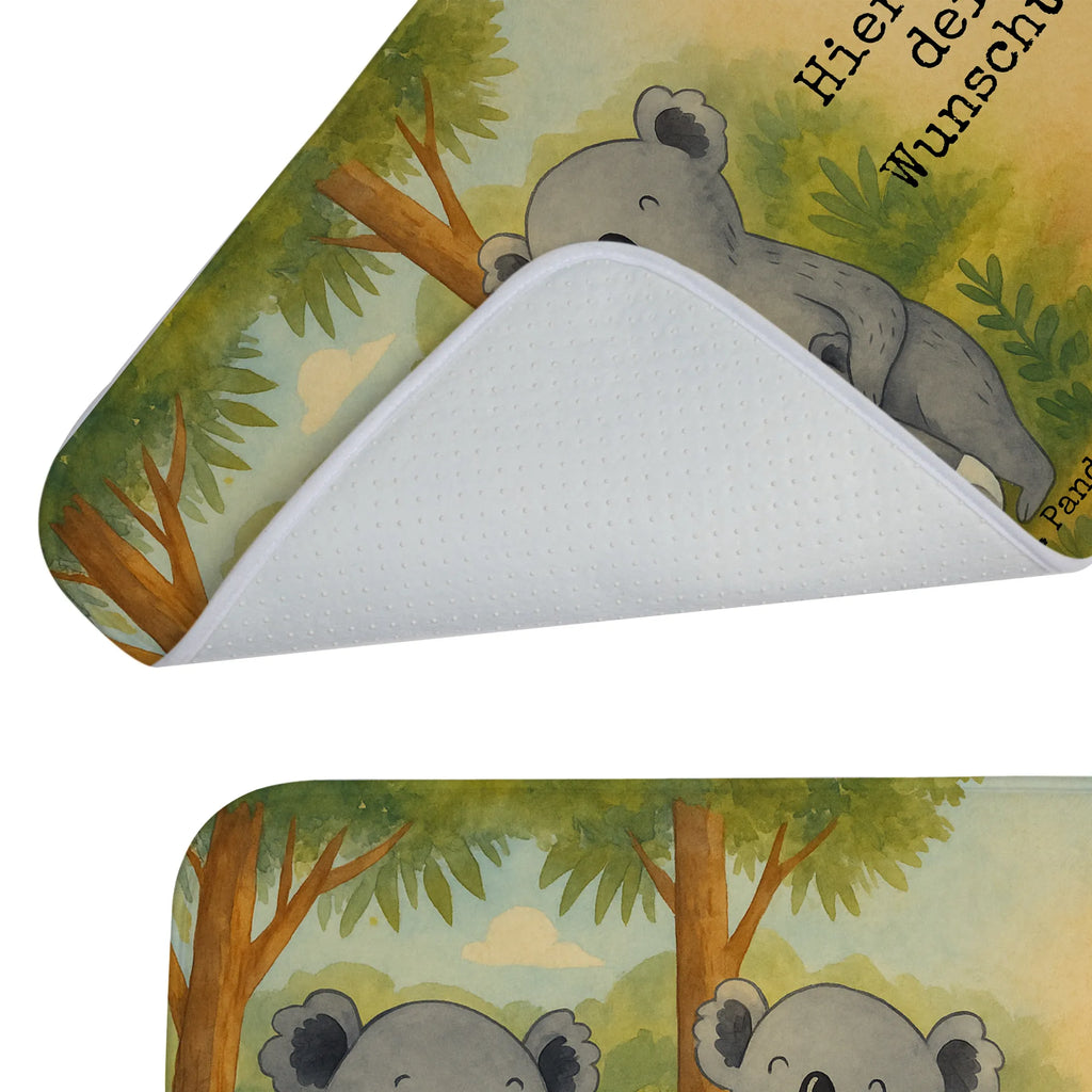 Personalisierte Badematte Koala Familie Design Badvorleger Design Mit Gravur, Badvorleger Mit Initialen, Runder Badvorleger Personalisiert, Badvorleger Mit Wunschtext, Webegeschenk mit Firmennamen, Teppich Fürs Bad Mit Namen, Badematte Mit Namen, Badvorleger Gemustert Mit Wunschtext, Badvorleger Mit Gravur, Badvorleger Schwarz Mit Wunschtext, Badgarnitur Mit Wunschtext, Rechteckiger Badvorleger Mit Namen, Bad Fußmatte Personalisiert, Werbegeschenk mit Text, Duschvorleger Mit Namen, Badvorleger Für Dusche Mit Wunschtext, Weicher Badvorleger Mit Wunschtext, Badvorleger Baumwolle Mit Namen, Badezimmerteppich Personalisiert, Badvorleger Vintage Mit Namen, Badvorleger Klassisch Mit Wunschtext, Badvorleger Gäste-WC Personalisiert, Badteppich Mit Wunschtext, Badezimmermatte Mit Wunschtext, Badvorleger Mikrofaser Personalisiert, Badvorleger Mit Bestickung, Badezimmer Matte Mit Namen, Badläufer Mit Namen, Badvorleger Groß Mit Wunschtext, Rutschfester Badvorleger Mit Namen, Badvorleger Mit Namen, Badmatte Waschbar Mit Wunschtext, Badvorleger Für Badewanne Mit Namen, Badvorleger Selbst Gestalten, Saugfähiger Badvorleger Mit Wunschtext, Personaliserter Badvorleger, Waschbarer Badvorleger Mit Namen, Badvorleger Klein Mit Namen, Badvorleger Modern Mit Namen, Badvorleger Weiß Mit Namen, Badematte Rutschfest Mit Namen, Badvorleger Nachhaltig Mit Namen, Badematten Set Personalisiert, Familie, Vatertag, Muttertag, Bruder, Schwester, Mama, Papa, Oma, Opa, Koala, Familienleben, Geschwister, Kinder, Family, Koalas
