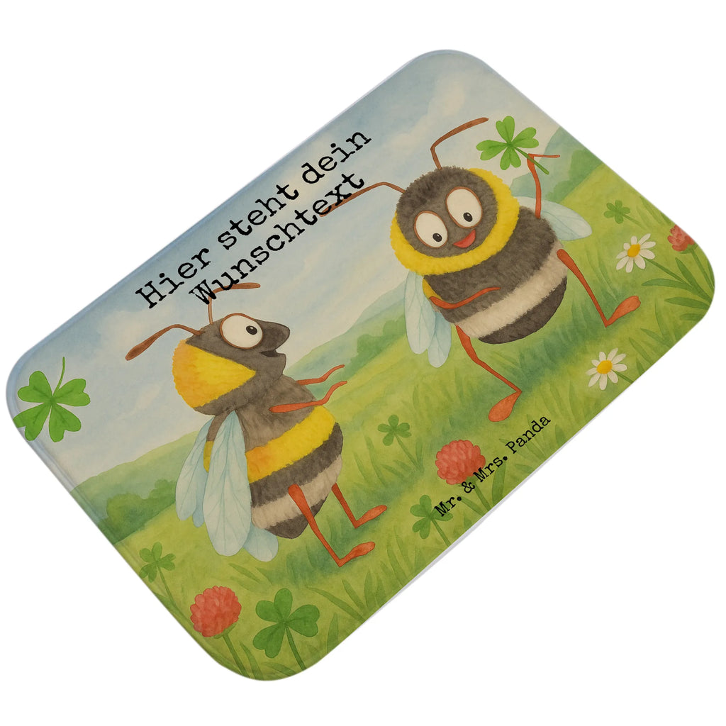 Personalisierte Badematte Hummeln Kleeblatt Design Weicher Badvorleger Mit Wunschtext, Badvorleger Mit Bestickung, Badvorleger Mikrofaser Personalisiert, Badematten Set Personalisiert, Bad Fußmatte Personalisiert, Badezimmer Matte Mit Namen, Teppich Fürs Bad Mit Namen, Badvorleger Mit Namen, Badvorleger Klassisch Mit Wunschtext, Badezimmermatte Mit Wunschtext, Rutschfester Badvorleger Mit Namen, Badvorleger Selbst Gestalten, Waschbarer Badvorleger Mit Namen, Badvorleger Klein Mit Namen, Badvorleger Modern Mit Namen, Badvorleger Gäste-WC Personalisiert, Badvorleger Gemustert Mit Wunschtext, Badteppich Mit Wunschtext, Badvorleger Für Dusche Mit Wunschtext, Badvorleger Groß Mit Wunschtext, Badvorleger Weiß Mit Namen, Rechteckiger Badvorleger Mit Namen, Badvorleger Vintage Mit Namen, Badläufer Mit Namen, Badvorleger Mit Initialen, Duschvorleger Mit Namen, Werbegeschenk mit Text, Personaliserter Badvorleger, Badvorleger Baumwolle Mit Namen, Badmatte Waschbar Mit Wunschtext, Badezimmerteppich Personalisiert, Badgarnitur Mit Wunschtext, Badvorleger Für Badewanne Mit Namen, Badvorleger Mit Gravur, Webegeschenk mit Firmennamen, Badvorleger Mit Wunschtext, Saugfähiger Badvorleger Mit Wunschtext, Badvorleger Design Mit Gravur, Badvorleger Schwarz Mit Wunschtext, Badematte Rutschfest Mit Namen, Badvorleger Nachhaltig Mit Namen, Runder Badvorleger Personalisiert, Badematte Mit Namen, Tiermotive, Gute Laune, lustige Sprüche, Tiere, Biene, Spruch fröhlich, Spruch positiv, glücklich sein, glücklich werden, Biene Deko, Spruch schön, Hummel