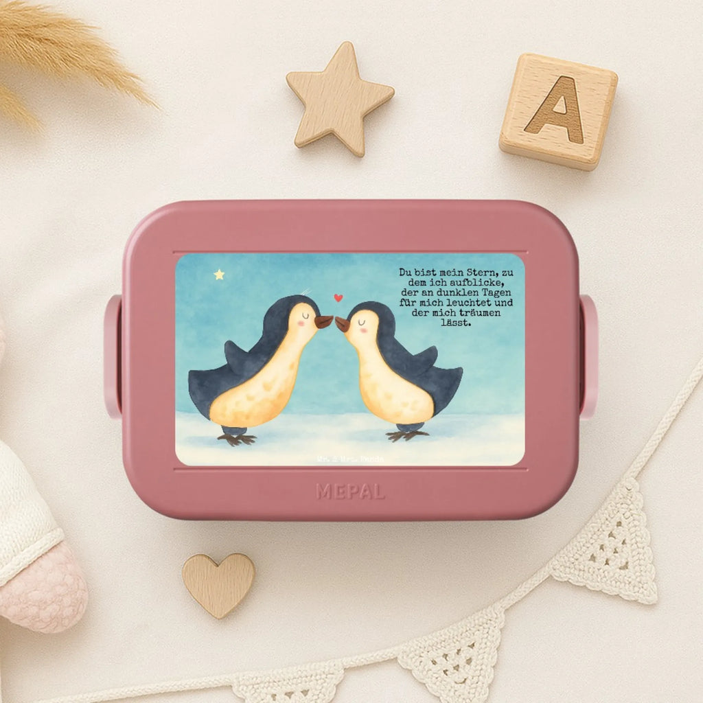 MEPAL Bentobox Pinguin Liebe Design Lunchbox, Brotdose, Bentobox, Liebe, Partner, Freund, Freundin, Ehemann, Ehefrau, Heiraten, Verlobung, Heiratsantrag, Liebesgeschenk, Jahrestag, Hocheitstag, Geschenkidee, Love, Geschenk Freundin, Liebesbeweis, Liebesspruch, Pärchen. Liebespaar, Hochzeitstag, Gastgeschenk, Pinguine, Pinguin Paar, Hochzeit, Verlobte, Geschenk Freund, Paar, Verlobter, Geschenk Hochzeitstag, Pinguin Liebe, Pinguin, Pinguinpaar