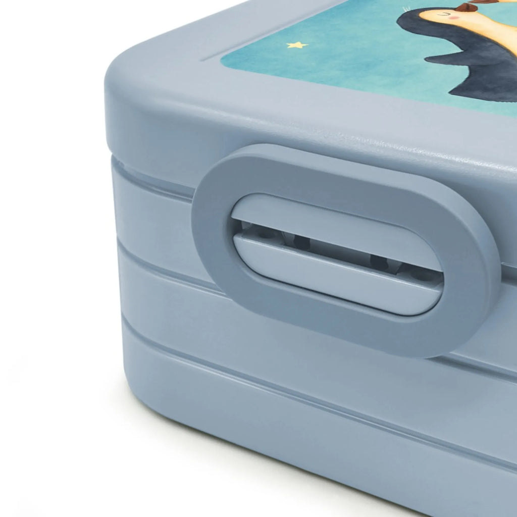 MEPAL Bentobox Pinguin Liebe Design Lunchbox, Brotdose, Bentobox, Liebe, Partner, Freund, Freundin, Ehemann, Ehefrau, Heiraten, Verlobung, Heiratsantrag, Liebesgeschenk, Jahrestag, Hocheitstag, Geschenkidee, Love, Geschenk Freundin, Liebesbeweis, Liebesspruch, Pärchen. Liebespaar, Hochzeitstag, Gastgeschenk, Pinguine, Pinguin Paar, Hochzeit, Verlobte, Geschenk Freund, Paar, Verlobter, Geschenk Hochzeitstag, Pinguin Liebe, Pinguin, Pinguinpaar