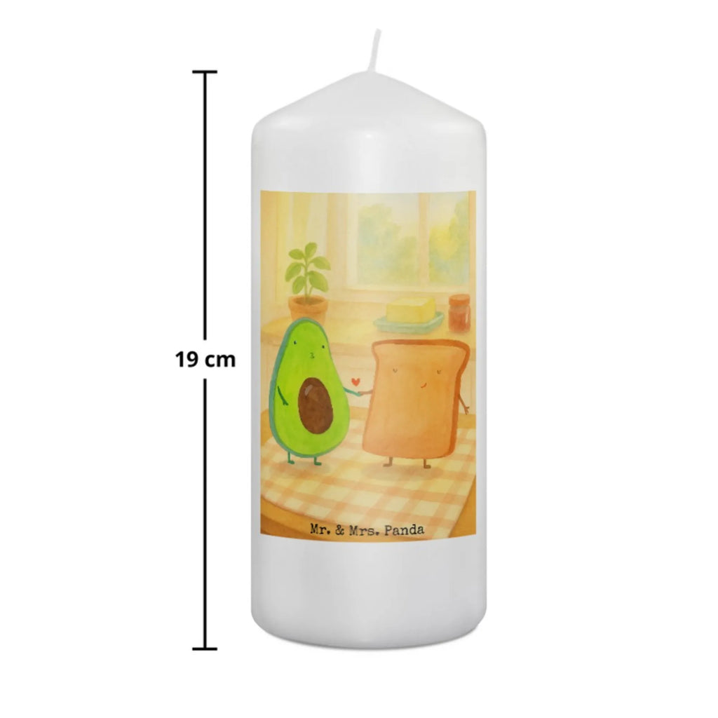 Kerze Avocado Toast Design Tafelkerze, Duftkerze, Teelicht, Kerze Mit Spruch, Dinnerkerzenpaar, Kerze, Streukerze, Stabkerze, Stumpenkerze, Stumpenkerzen-Set, Handgegossene Kerze, Kerze Mit Namensgravur, Kerze Für Kommunion, Trauerkerze, Andachtskerze, Outdoor-Kerze, Kerze Für Firmung, Kerze Für Ostern, Kerze Mit Duft, Blockkerze, Kerze Als Gastgeschenk, Dinnerkerze, Kerze Für Taufe, Gedenkkerze, Votivkerze, Sojawachskerze, Kerze Mit Motiv, Gartenkerze, Grablicht, Fair-Trade-Kerze, Kerze Mit Prägung, Kerze Für Weihnachten, Kerze Mit Gravur, Kerze Für Hochzeit, Kerze Mit Fotoeinleger, Stearin­kerze, Glas-Kerze, Kerze Ohne Duft, Laternenkerze, Grabkerze, Kerze Für Advent, Bio-Kerze, Tischkerze, Metall-Kerze, Handgemachte Kerze, Kerze Für Geburtstag, Avocado, Veggie, Vegan, Gesund, Pärchen, Freundin, Hochzeit, Liebespaar, Toast, Jahrestagsgeschenk, Jahrestag, Verlobungsparty, Toastbrot, Freund, Verlobt, Hochzeitsgeschenk