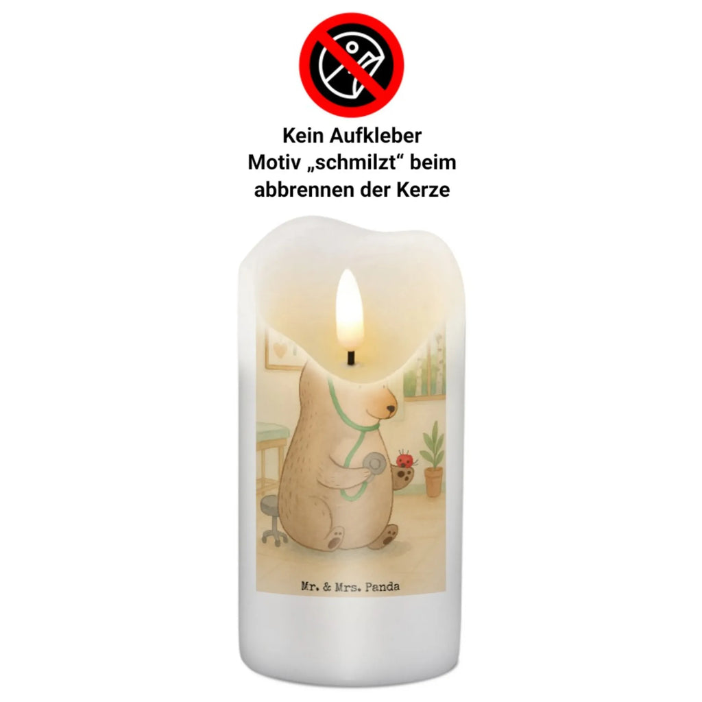 świeca niedźwiedź lekarz Design Kerze Für Weihnachten, Stearin­kerze, Sojawachskerze, Kerze Mit Namensgravur, Tafelkerze, Handgemachte Kerze, Tischkerze, Kerze Für Hochzeit, Andachtskerze, Kerze Als Gastgeschenk, Kerze Für Taufe, Grablicht, Glas-Kerze, Teelicht, Kerze Mit Fotoeinleger, Metall-Kerze, Dinnerkerze, Votivkerze, Stumpenkerzen-Set, Kerze Mit Duft, Kerze Für Ostern, Trauerkerze, Kerze Mit Prägung, Kerze Für Advent, Duftkerze, Outdoor-Kerze, Stabkerze, Blockkerze, Bio-Kerze, Kerze Mit Motiv, Kerze Ohne Duft, Streukerze, Grabkerze, Stumpenkerze, Kerze Mit Spruch, Kerze Für Geburtstag, Fair-Trade-Kerze, Gedenkkerze, Kerze Für Kommunion, Gartenkerze, Laternenkerze, Dinnerkerzenpaar, Kerze Mit Gravur, Kerze Für Firmung, Handgegossene Kerze, Kerze, Bär, Teddy, Teddybär, Arzt, Ärztin, Professorin, Doktorin, Professor, Doktor