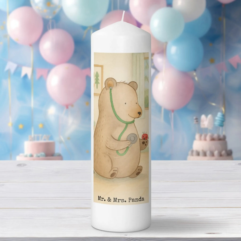 świeca niedźwiedź lekarz Design Kerze Für Weihnachten, Stearin­kerze, Sojawachskerze, Kerze Mit Namensgravur, Tafelkerze, Handgemachte Kerze, Tischkerze, Kerze Für Hochzeit, Andachtskerze, Kerze Als Gastgeschenk, Kerze Für Taufe, Grablicht, Glas-Kerze, Teelicht, Kerze Mit Fotoeinleger, Metall-Kerze, Dinnerkerze, Votivkerze, Stumpenkerzen-Set, Kerze Mit Duft, Kerze Für Ostern, Trauerkerze, Kerze Mit Prägung, Kerze Für Advent, Duftkerze, Outdoor-Kerze, Stabkerze, Blockkerze, Bio-Kerze, Kerze Mit Motiv, Kerze Ohne Duft, Streukerze, Grabkerze, Stumpenkerze, Kerze Mit Spruch, Kerze Für Geburtstag, Fair-Trade-Kerze, Gedenkkerze, Kerze Für Kommunion, Gartenkerze, Laternenkerze, Dinnerkerzenpaar, Kerze Mit Gravur, Kerze Für Firmung, Handgegossene Kerze, Kerze, Bär, Teddy, Teddybär, Arzt, Ärztin, Professorin, Doktorin, Professor, Doktor