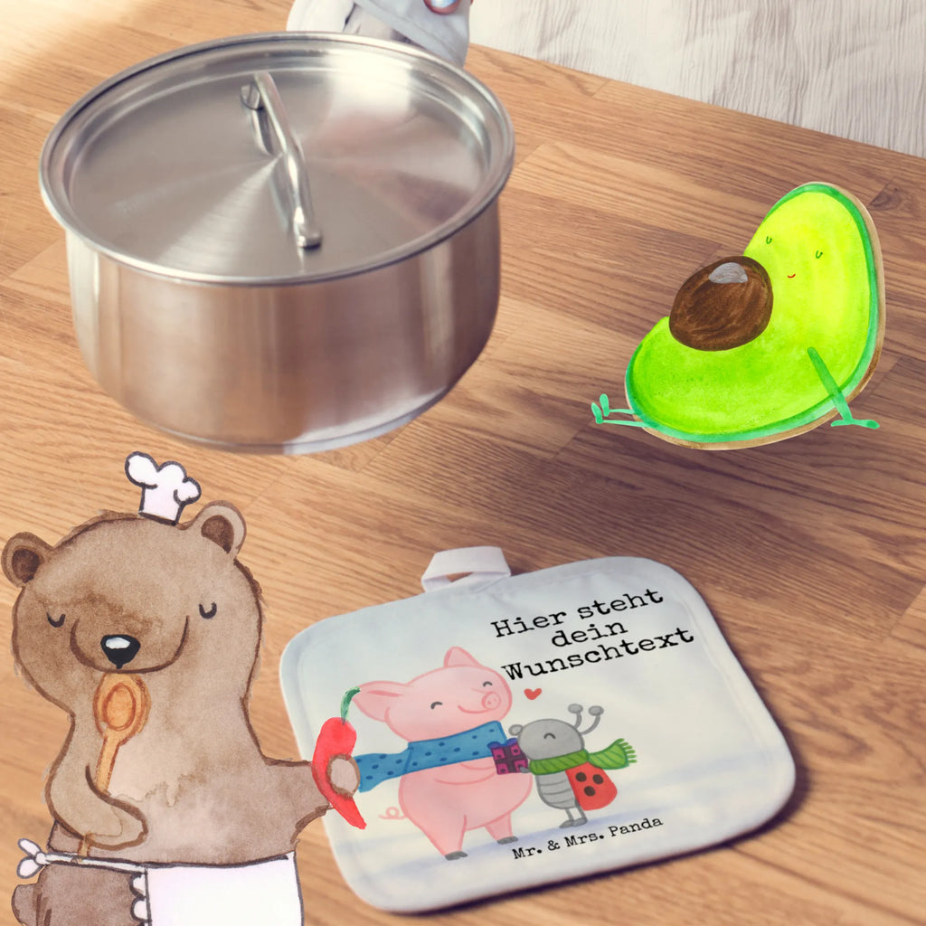 Personalisierte Topflappen Glühschwein Smörle Design Personalisierte Topfuntersetzer, Namensaufdruck, Topflappen mit Namen, Topflappen Set personalisiert, Personalisierter Ofenhandschuh, Topflappen personalisiert, Winter, Weihnachten, Weihnachtsdeko, Nikolaus, Advent, Heiligabend, Wintermotiv, Winterlicher Glühwein Spruch, Marienkäfer in Winterkleidung, Smörle der stolze Marienkäfer, Süßer Marienkäfer gibt Geschenk, Handgezeichnetes Glühschwein, Herzliches Marienkäfer Motiv, Glühwein ist köstlich Spruch, Glühwein Liebhaber Geschenk, Kreatives Glühschwein Design, Romantische Geschenkidee Glühwein