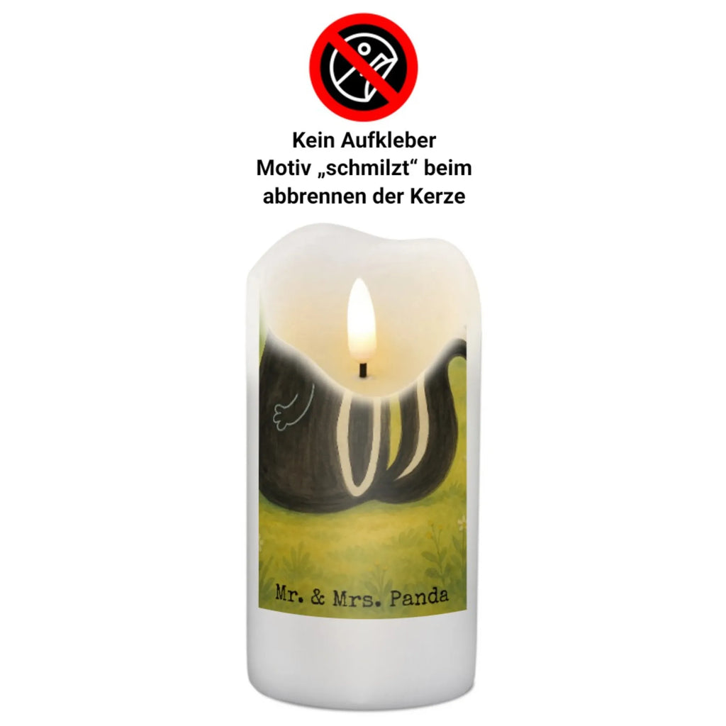 świeca skunks siedzenie Design Trauerkerze, Kerze Mit Gravur, Kerze Für Weihnachten, Duftkerze, Teelicht, Metall-Kerze, Kerze Mit Spruch, Kerze Mit Namensgravur, Sojawachskerze, Kerze Mit Duft, Kerze Mit Motiv, Kerze Für Hochzeit, Kerze Für Ostern, Fair-Trade-Kerze, Stearin­kerze, Kerze Für Firmung, Glas-Kerze, Kerze Mit Fotoeinleger, Blockkerze, Kerze Als Gastgeschenk, Grabkerze, Votivkerze, Dinnerkerze, Stumpenkerzen-Set, Handgegossene Kerze, Kerze Für Advent, Outdoor-Kerze, Kerze Für Geburtstag, Kerze Für Kommunion, Stabkerze, Stumpenkerze, Dinnerkerzenpaar, Handgemachte Kerze, Kerze, Gartenkerze, Kerze Für Taufe, Gedenkkerze, Streukerze, Kerze Mit Prägung, Kerze Ohne Duft, Tischkerze, Grablicht, Laternenkerze, Bio-Kerze, Andachtskerze, Tafelkerze, Stinktier, Skunk, Stinki, Recht, Büro, Spruch, Besserwisser, Raubtier, Stinker, Wildtier