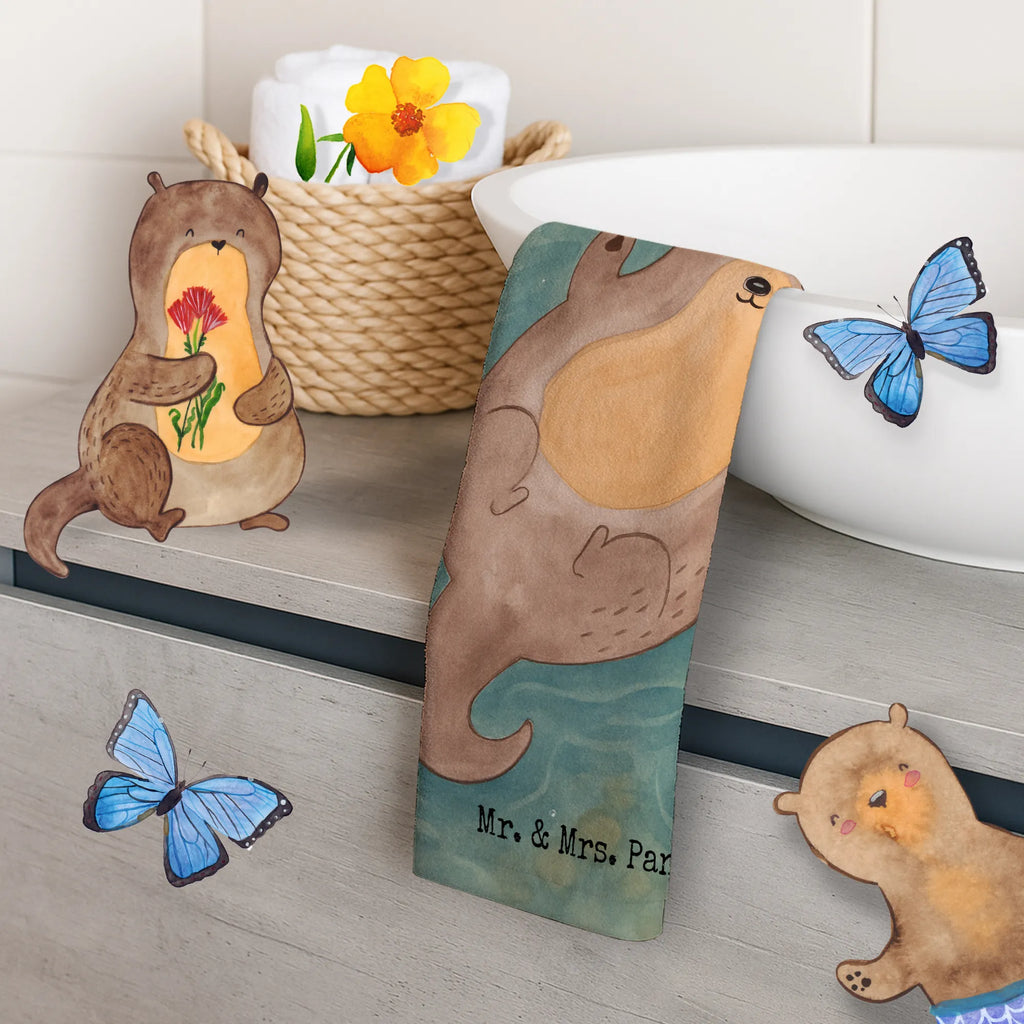 Guest towel otter Embrace Design 50 x 30, Guest towel, guest towels, hand towels, towel, otter, marten, sea otter, European otter, water mammal, aquatic animal, baby otter, predator, water, otter gifts, animal lover, gift ideas for animal lovers, animal, mammal, water animal, gifts for people in love, Otter Sea Otter Lake Otter