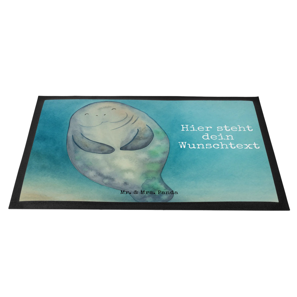 Personalized doormat manatee happy Design Bedrucken, Fußmatte mit Namen, Personalisieruung, Wunschnamen, Personalisierte Fußmatte, Personalisiert, Fußmatte bedrucken, Namensfussmatte, Türvorleger personalisiert, Türvorleger mit Namen, Haustürmatte personalisiert, Meerestiere, Meer, Urlaub, Seekühe, Liebeskummer, Seekuh, Selbstliebe, Zufrieden, Respekt, Achtsamkeit, Freundin, Neuanfang, Neustart