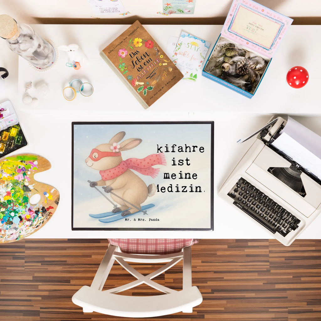 Schreibtischunterlage Hase Skifahren Design Schreibwaren, Schreibtisch Unterlagen, Schreibtischauflage, Schreibtischunterlage Groß, Büroartikel, Schreibunterlage, Bürobedarf, Geschenk, Sport, Sportart, Hobby, Schenken, Danke, Dankeschön, Auszeichnung, Gewinn, Sportler, Skiwettbewerb, Skifahren, Skirennen, Ski fahren, Skisport