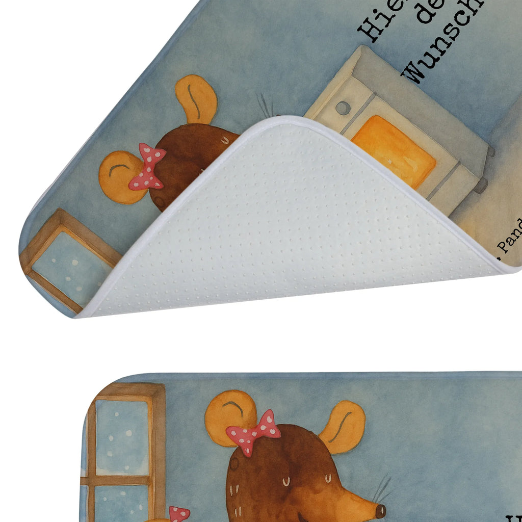 Personalisierte Badematte Maus Kekse Design Badvorleger Schwarz Mit Wunschtext, Badvorleger Vintage Mit Namen, Runder Badvorleger Personalisiert, Badteppich Mit Wunschtext, Badvorleger Mikrofaser Personalisiert, Badvorleger Modern Mit Namen, Waschbarer Badvorleger Mit Namen, Badematte Mit Namen, Badvorleger Gäste-WC Personalisiert, Badvorleger Mit Bestickung, Badezimmerteppich Personalisiert, Badvorleger Klein Mit Namen, Badmatte Waschbar Mit Wunschtext, Badvorleger Weiß Mit Namen, Rechteckiger Badvorleger Mit Namen, Badematte Rutschfest Mit Namen, Saugfähiger Badvorleger Mit Wunschtext, Teppich Fürs Bad Mit Namen, Badvorleger Groß Mit Wunschtext, Badezimmermatte Mit Wunschtext, Badläufer Mit Namen, Badematten Set Personalisiert, Badvorleger Gemustert Mit Wunschtext, Badvorleger Für Badewanne Mit Namen, Badvorleger Baumwolle Mit Namen, Rutschfester Badvorleger Mit Namen, Badvorleger Mit Namen, Bad Fußmatte Personalisiert, Badvorleger Klassisch Mit Wunschtext, Badvorleger Selbst Gestalten, Badvorleger Mit Gravur, Personaliserter Badvorleger, Duschvorleger Mit Namen, Badvorleger Für Dusche Mit Wunschtext, Badgarnitur Mit Wunschtext, Badvorleger Mit Initialen, Weicher Badvorleger Mit Wunschtext, Werbegeschenk mit Text, Badezimmer Matte Mit Namen, Webegeschenk mit Firmennamen, Badvorleger Mit Wunschtext, Badvorleger Nachhaltig Mit Namen, Badvorleger Design Mit Gravur, Winter, Weihnachten, Weihnachtsdeko, Nikolaus, Advent, Heiligabend, Wintermotiv, Weihnachtsbäckerei, Chaosqueen, Weihnachtskekse, backen, Maus, Kekse, Plätzchen
