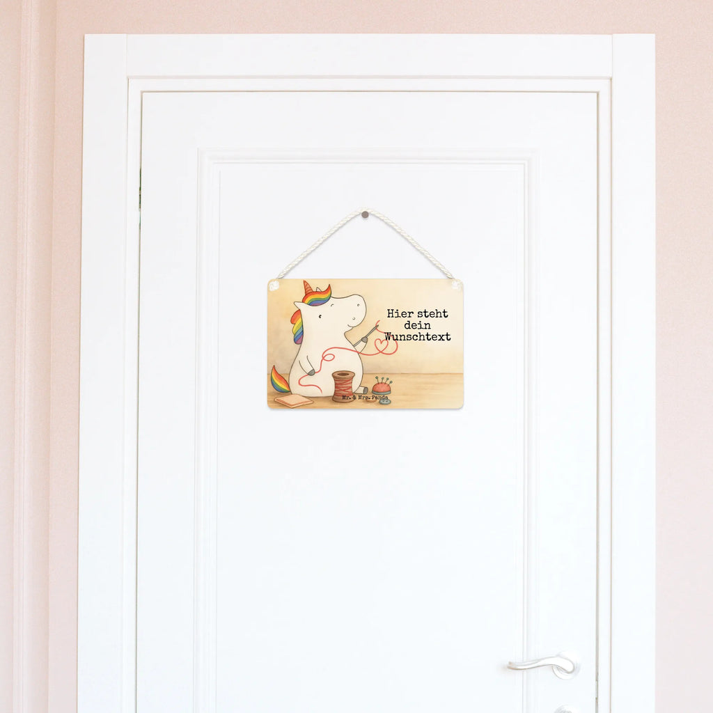 Personalisiertes Deko Schild Einhorn Näherin Design Deko Schild Für Flur Mit Gravur, Deko Schild Für Familie Mit Text, Deko Schild Mit Gravur, Deko Schild Mit Herz Und Text, Lustiges Deko Schild Mit Wunschtext, Geschenkidee Deko Schild Mit Text, Deko Wandtafel Mit Namen, Dekoschild Personalisiert, Deko Schild Als Geschenk Personalisiert, Deko Schild Für Garten Mit Wunschtext, Vintage Deko Schild Mit Gravur, Landhausstil Schild Mit Namen, Holzschild Mit Wunschtext, Schild Mit Individuellem Text, Deko Schild Mit Namen, Türschild Mit Namen, Deko Schild Für Balkon Mit Namen, Modernes Deko Schild Mit Text, Deko Schild Für Küche Personalisiert, Kleines Deko Schild Mit Wunschtext, Deko Schild Mit Spruch, Schild Zum Hinstellen Mit Text, Wandschild Mit Text, Liebevoll Gestaltetes Deko Schild Mit Wunschtext, Schild Mit Botschaft, Deko Schild Selbst Gestalten, Deko Schild Mit Wunschtext, Deko Schild Mit Blumenmotiv Und Gravur, Großes Deko Schild Personalisiert, Metallschild Personalisiert, Deko Schild Für Freunde Mit Namen, Spruchschild Mit Wunschtext, Shabby Chic Schild Mit Wunschtext, Personalisiertes Deko Schild, Rustikales Deko Schild Personalisiert, Deko Schild Für Wohnzimmer Mit Wunschtext, Schild Zum Aufstellen Mit Wunschtext, Einhorn, Einhörner, Einhorn Deko, Unicorn, Nähzimmer, Häkeln, Näherin, Stricken, basteln, Freundin, Mädchen, nähen