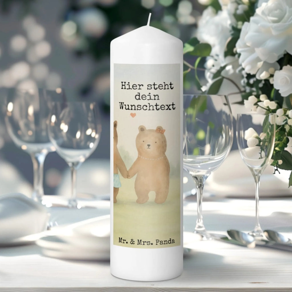 Personalisierte Kerze Bär Freundin Design Weihnachtskerze Mit Namensgravur, Tafelkerze Mit Wunschname, Stumpenkerze Mit Namensgravur, Fair-Trade-Kerze Mit Namensgravur, Kerzen-Set Mit Namensgravur, Personalisierte Kerze, Schwimmkerze Mit Namen, Stearinkerze Mit Gravur, Andachtskerze Mit Namensgravur, Blockkerze Mit Namensdruck, Handgegossene Kerze Mit Namen, Tischkerze Mit Namensdruck, Osterkerze Mit Namen, Firmungskerze Mit Wunschname, Glas-Kerze Mit Wunschname, Bienenwachskerze Mit Wunschname, Handgemachte Kerze Mit Wunschname, Grabkerze Mit Namensgravur, Holz-Kerze Mit Namen, Stabkerze Mit Gravur, Kerze Mit Namen, Kerze Mit Prägung Und Wunschname, Bio-Kerze Mit Wunschname, Kommunionkerze Mit Namen, Sojawachskerze Mit Namensdruck, Gastgeschenk Kerze Mit Namen, Gedenkkerze Mit Namen, Duftkerze Mit Namen, Laternenkerze Mit Namensdruck, Votivkerze Mit Wunschname, Gartenkerze Mit Namen, LED-Kerze Mit Wunschname, Trauerkerze Mit Namen, Outdoor-Kerze Mit Namensgravur, Adventskerze Mit Wunschname, Kerze Für Geburtstag Mit Wunschname, Teelicht Mit Namensdruck, Kerze Mit Spruch Und Namen, Kerze Für Hochzeit Mit Namensgravur, Streukerze Mit Namensdruck, Metall-Kerze Mit Namensgravur, Taufekerze Mit Namensgravur, Bär, Teddy, Teddybär, Bär Freundin Beste Freund Liebe Liebesbeweis Verliebt Kumpel Kumpeliene