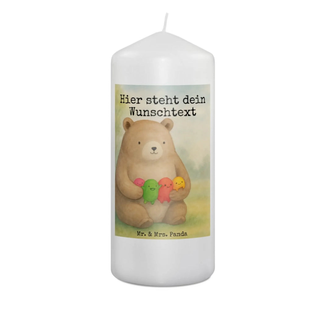 Personalisierte Kerze Bär Gefühl Design Andachtskerze Mit Namensgravur, Teelicht Mit Namensdruck, Bio-Kerze Mit Wunschname, Kerze Mit Spruch Und Namen, Bienenwachskerze Mit Wunschname, Sojawachskerze Mit Namensdruck, Outdoor-Kerze Mit Namensgravur, Votivkerze Mit Wunschname, Kerze Für Hochzeit Mit Namensgravur, Firmungskerze Mit Wunschname, Kerze Mit Namen, LED-Kerze Mit Wunschname, Stearinkerze Mit Gravur, Weihnachtskerze Mit Namensgravur, Stabkerze Mit Gravur, Glas-Kerze Mit Wunschname, Handgemachte Kerze Mit Wunschname, Gedenkkerze Mit Namen, Holz-Kerze Mit Namen, Fair-Trade-Kerze Mit Namensgravur, Kerzen-Set Mit Namensgravur, Stumpenkerze Mit Namensgravur, Duftkerze Mit Namen, Trauerkerze Mit Namen, Osterkerze Mit Namen, Grabkerze Mit Namensgravur, Schwimmkerze Mit Namen, Gastgeschenk Kerze Mit Namen, Kerze Mit Prägung Und Wunschname, Gartenkerze Mit Namen, Metall-Kerze Mit Namensgravur, Laternenkerze Mit Namensdruck, Tafelkerze Mit Wunschname, Handgegossene Kerze Mit Namen, Personalisierte Kerze, Tischkerze Mit Namensdruck, Kerze Für Geburtstag Mit Wunschname, Taufekerze Mit Namensgravur, Kommunionkerze Mit Namen, Blockkerze Mit Namensdruck, Streukerze Mit Namensdruck, Adventskerze Mit Wunschname, Bär, Teddy, Teddybär, Wahnsinn, Verrückt, Durchgedreht