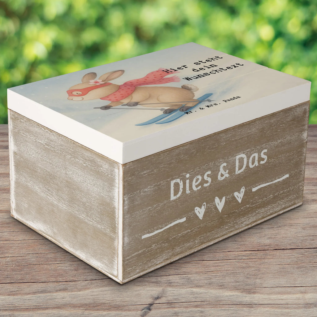 Personalizowane drewniane pudełko królik jazda na nartach Design Kiste mit Namen, mit Namen, Schatulle mit Namen, Erinnerungsbox mit Namen, GEschenkdose personalisiert, Schatzkiste mit Namen, Erinnerungskiste Personalisiert, Aufbewahrungsbox Personalisiert, Schatulle Personalisiert, Dekokiste mit Namen, Holzkiste Personalisiert, Schatzkiste Personalisiert, Dekokiste Personalisiert, Holzkiste mit Namen, Aufbewahrungsbox mit Namen, Erinnerungsbox Personalisiert, Erinnerungskiste, Truhe mit Namen, Truhe Personalisiert, Geschenkbox personalisiert, Kiste Personalisiert, Geschenk, Sport, Sportart, Hobby, Schenken, Danke, Dankeschön, Auszeichnung, Gewinn, Sportler, Skifahren, Ski fahren, Skirennen, Skiwettbewerb, Skisport