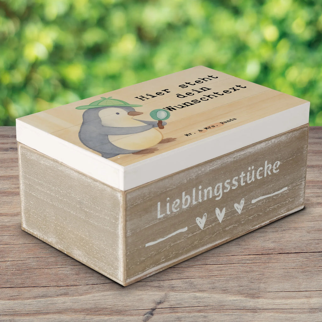 Personalizowane drewniane pudełko Detektyw Pasja Design Dekokiste mit Namen, Erinnerungsbox Personalisiert, Truhe mit Namen, Schatulle mit Namen, Erinnerungskiste Personalisiert, Holzkiste Personalisiert, Schatzkiste mit Namen, GEschenkdose personalisiert, mit Namen, Geschenkbox personalisiert, Kiste mit Namen, Schatulle Personalisiert, Erinnerungskiste, Holzkiste mit Namen, Schatzkiste Personalisiert, Erinnerungsbox mit Namen, Kiste Personalisiert, Aufbewahrungsbox Personalisiert, Aufbewahrungsbox mit Namen, Truhe Personalisiert, Dekokiste Personalisiert, Beruf, Ausbildung, Jubiläum, Abschied, Rente, Kollege, Kollegin, Geschenk, Schenken, Arbeitskollege, Mitarbeiter, Firma, Danke, Dankeschön, Wirtschaftsdetektei, Ermittler, Detektiv, Spurensuche, Agent, Privatdetektei, Berufsdetektiv, Detektivausbildung