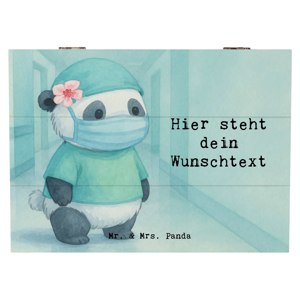 Personalisierte Holzkiste Operationsassistentin Leidenschaft Design Schatulle Personalisiert, Dekokiste mit Namen, Schatzkiste Personalisiert, Erinnerungsbox Personalisiert, Schatzkiste mit Namen, Kiste Personalisiert, mit Namen, Aufbewahrungsbox Personalisiert, GEschenkdose personalisiert, Dekokiste Personalisiert, Holzkiste Personalisiert, Schatulle mit Namen, Truhe mit Namen, Geschenkbox personalisiert, Truhe Personalisiert, Holzkiste mit Namen, Erinnerungskiste Personalisiert, Erinnerungsbox mit Namen, Erinnerungskiste, Aufbewahrungsbox mit Namen, Kiste mit Namen, Beruf, Ausbildung, Jubiläum, Abschied, Rente, Kollege, Kollegin, Geschenk, Schenken, Arbeitskollege, Mitarbeiter, Firma, Danke, Dankeschön, OP Assistentin, Operationsassistenz, Operationstechnische Assistentin, OTA, Operationsassistentin