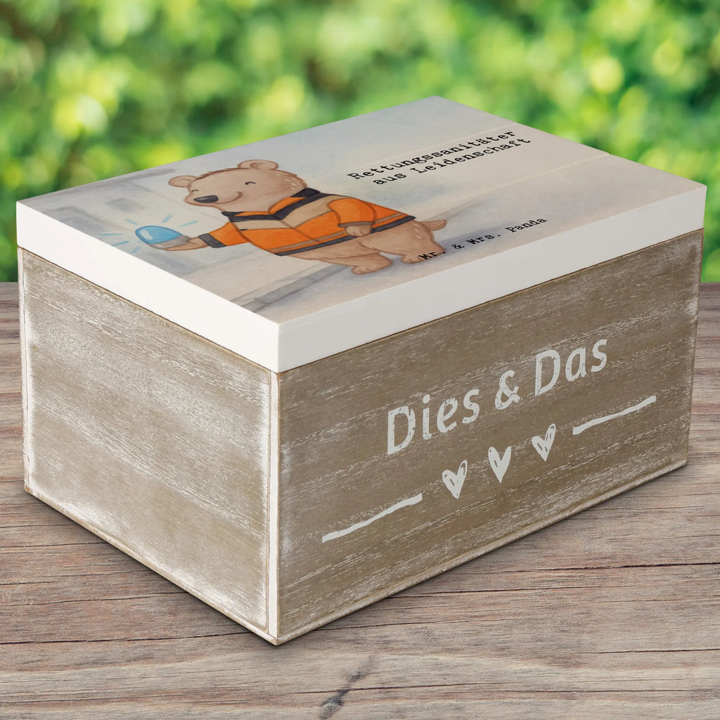 Holzkiste Rettungssanitäter Leidenschaft Design Geschenkbox, Erinnerungskiste, Erinnerungsbox, Geschenkdose, Dekokiste, Truhe, Aufbewahrungsbox, Kiste, Schatzkiste, Schatulle, XXL, Holzkiste, Beruf, Ausbildung, Jubiläum, Abschied, Rente, Kollege, Kollegin, Geschenk, Schenken, Arbeitskollege, Mitarbeiter, Firma, Danke, Dankeschön