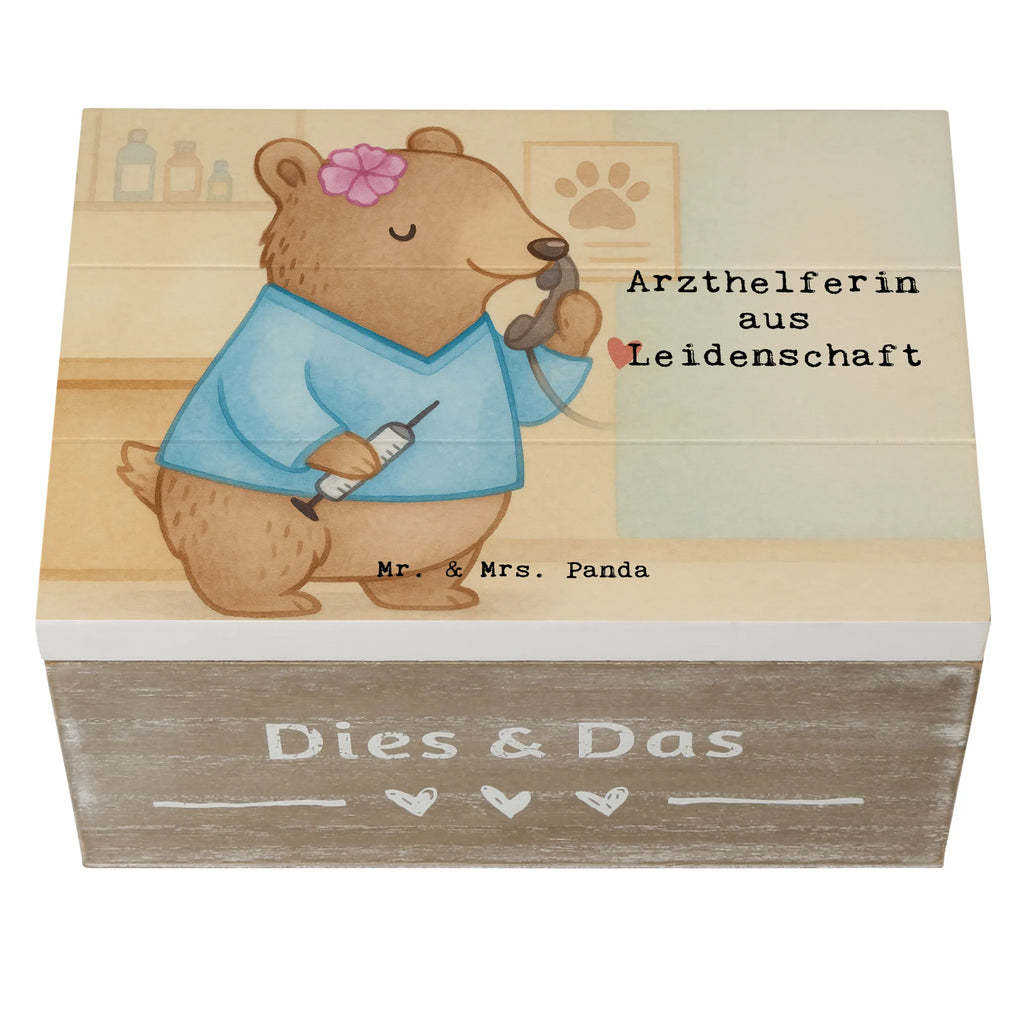 Holzkiste Arzthelferin Leidenschaft Design Erinnerungsbox, XXL, Dekokiste, Truhe, Aufbewahrungsbox, Geschenkdose, Kiste, Geschenkbox, Holzkiste, Schatzkiste, Schatulle, Erinnerungskiste, Beruf, Ausbildung, Jubiläum, Abschied, Rente, Kollege, Kollegin, Geschenk, Schenken, Arbeitskollege, Mitarbeiter, Firma, Danke, Dankeschön, Arzthelferin, Medizinische Fachangestellte
