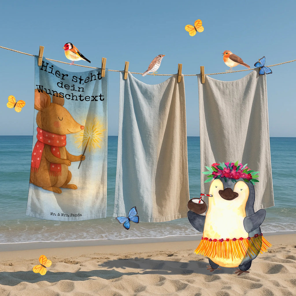 Personalisiertes Badehandtuch Maus Weihnachten Design Strandtuch mit Namen, Badetuch mit Namen, Saunatuch mit Namen, Personalisiertes Badetuch, Personalisiertes Handtuch, Kinder Handtuch mit Namen, Duschtuch mit Namen, Winter, Weihnachten, Weihnachtsdeko, Nikolaus, Advent, Heiligabend, Wintermotiv, Weihnachtsgruß, Weihnachtsmotiv, Weihnachtswunder, Mäuschen, Maus, Frohe Weihnachten