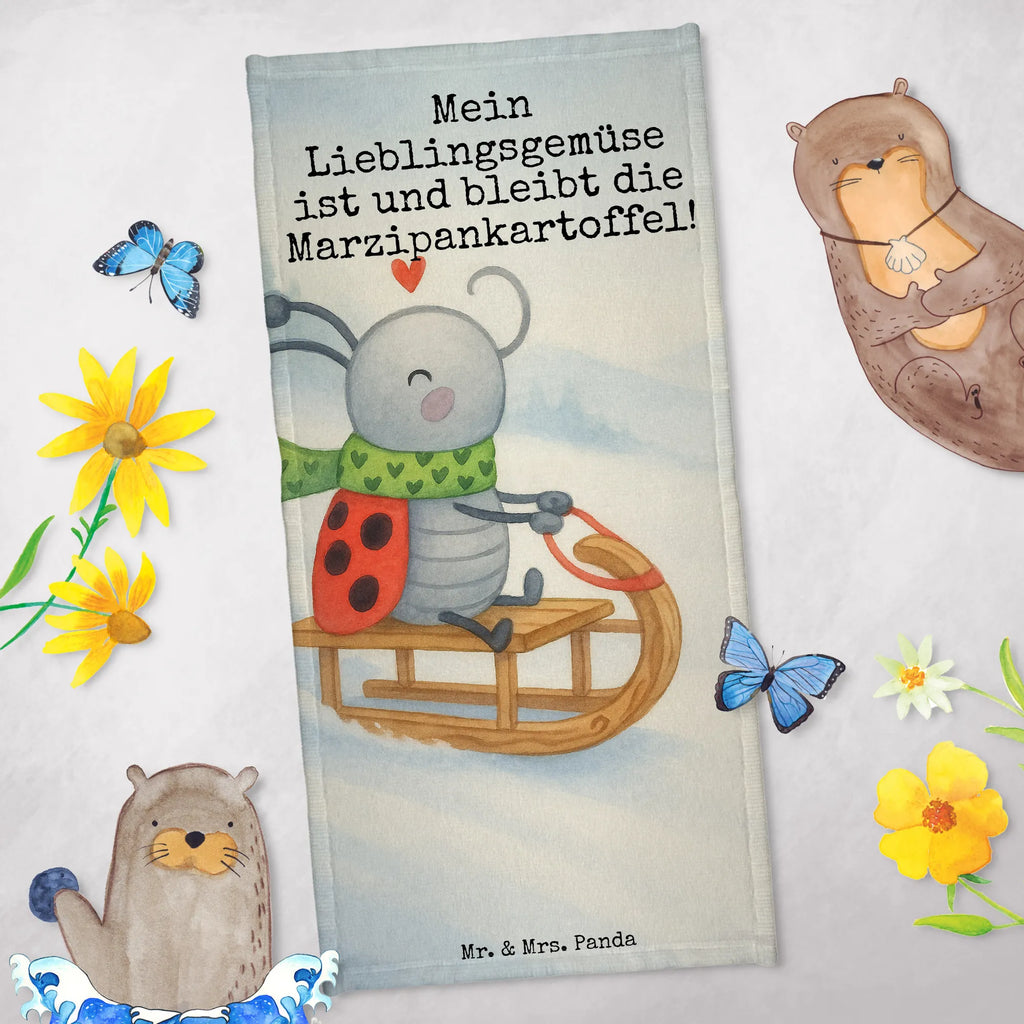 Badehandtuch Smörle Rodeln Design Duschtuch, Saunatuch, Kinder Handtuch, Badetuch, Strandtuch, Winter, Weihnachten, Weihnachtsdeko, Nikolaus, Advent, Heiligabend, Wintermotiv, Schlittenfahren, Smörle, Marzipan