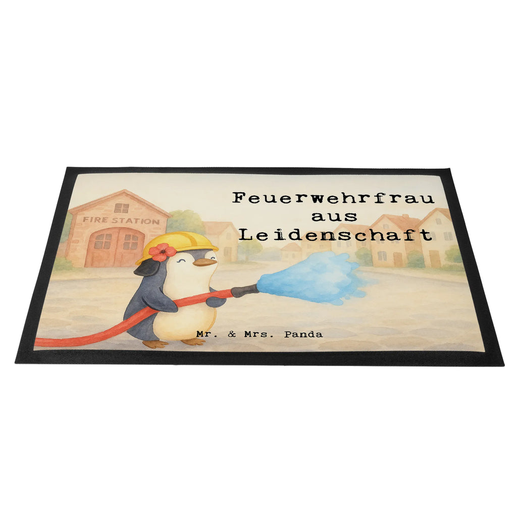 Fußmatte Feuerwehrfrau Leidenschaft Design Türvorleger, Matte, Fussmatten online, Gummimatte, Gummi Matte, Fußmatten, Vorleger, Türmatte, Fußmatte waschbar, Eingangsteppich, Fußmatte außen, Haustürmatte, Fußmatte außen wetterfest, Fußmatte innen, Schmutzfangteppich, Schmutzfangmatte, Fußabstreifer außen, Schmutzmatte, Fußabtreter außen, Fußabtreter, Motivfußmatte, Schmutzfangmatte waschbar, Sauberlaufmatte, Fußabstreifer, Fußmatte outdoor, Schmutzfänger, Fussmatten, Beruf, Ausbildung, Jubiläum, Abschied, Rente, Kollege, Kollegin, Geschenk, Schenken, Arbeitskollege, Mitarbeiter, Firma, Danke, Dankeschön, freiwillige Feuerwehr, Feuerwehrhauptfrau, Feuerwehrfrau, Brandschutz, Feuerwehr